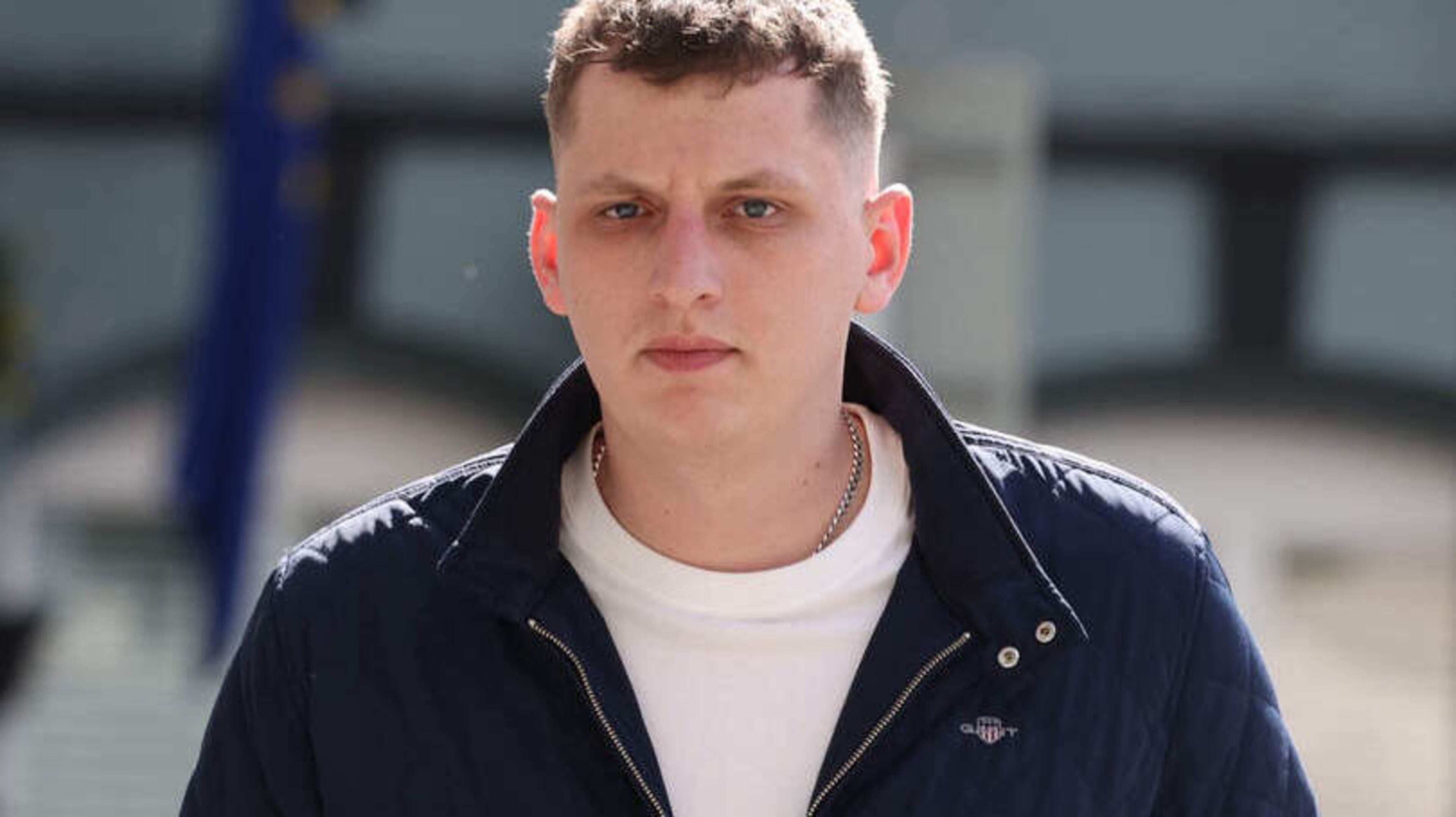 Truck driver smuggled nearly €7k of tobacco in walls of cab so to ‘save money’ on smoking