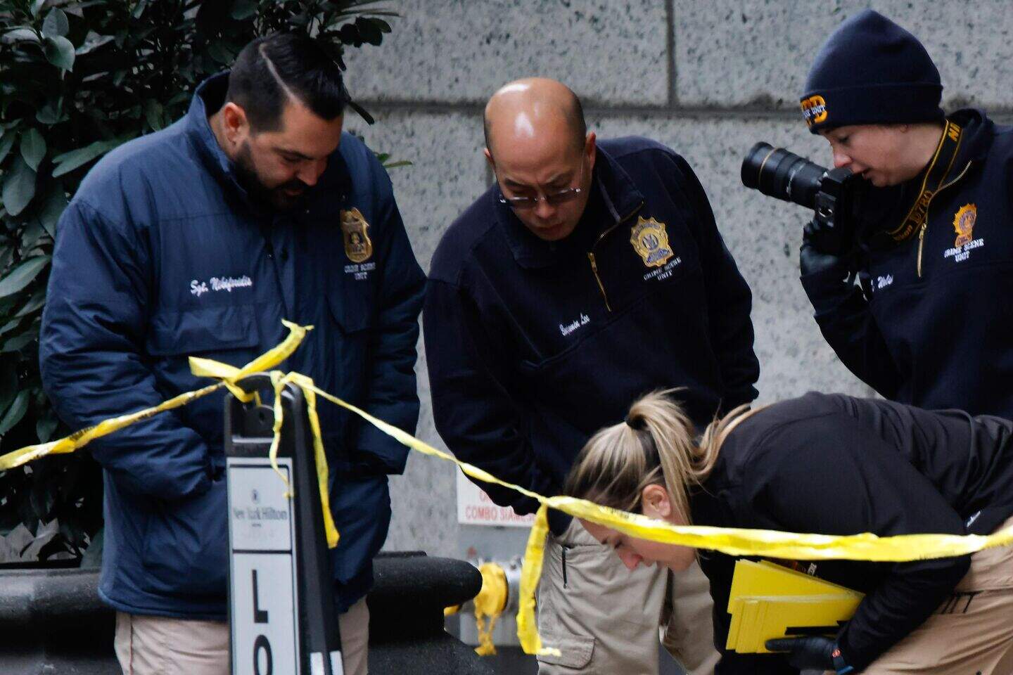 Police release unmasked images of suspect in killing of CEO Brian ...