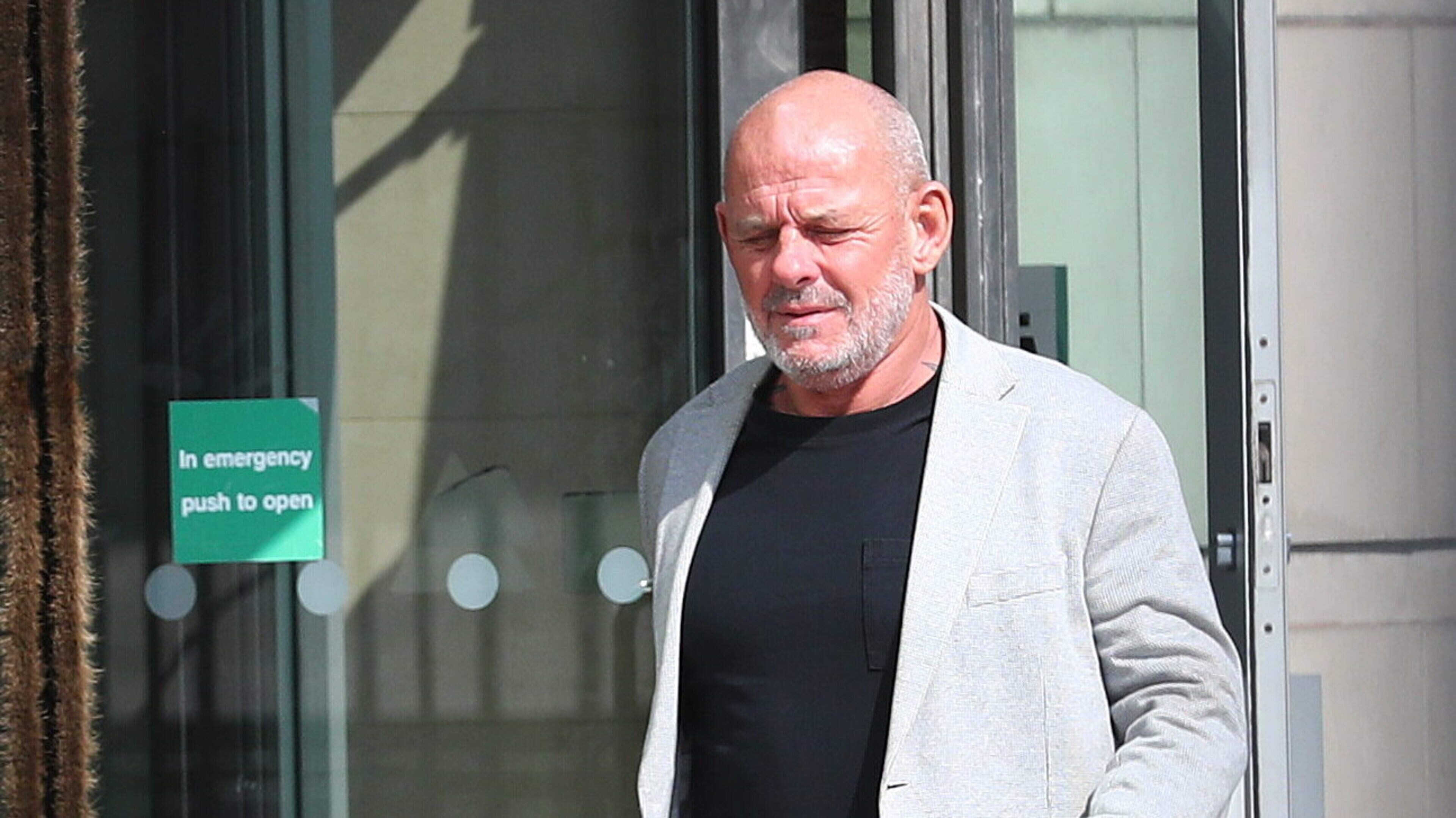 Drunk call centre manager said he had black belt in jiu-jitsu after being thrown out of restaurant