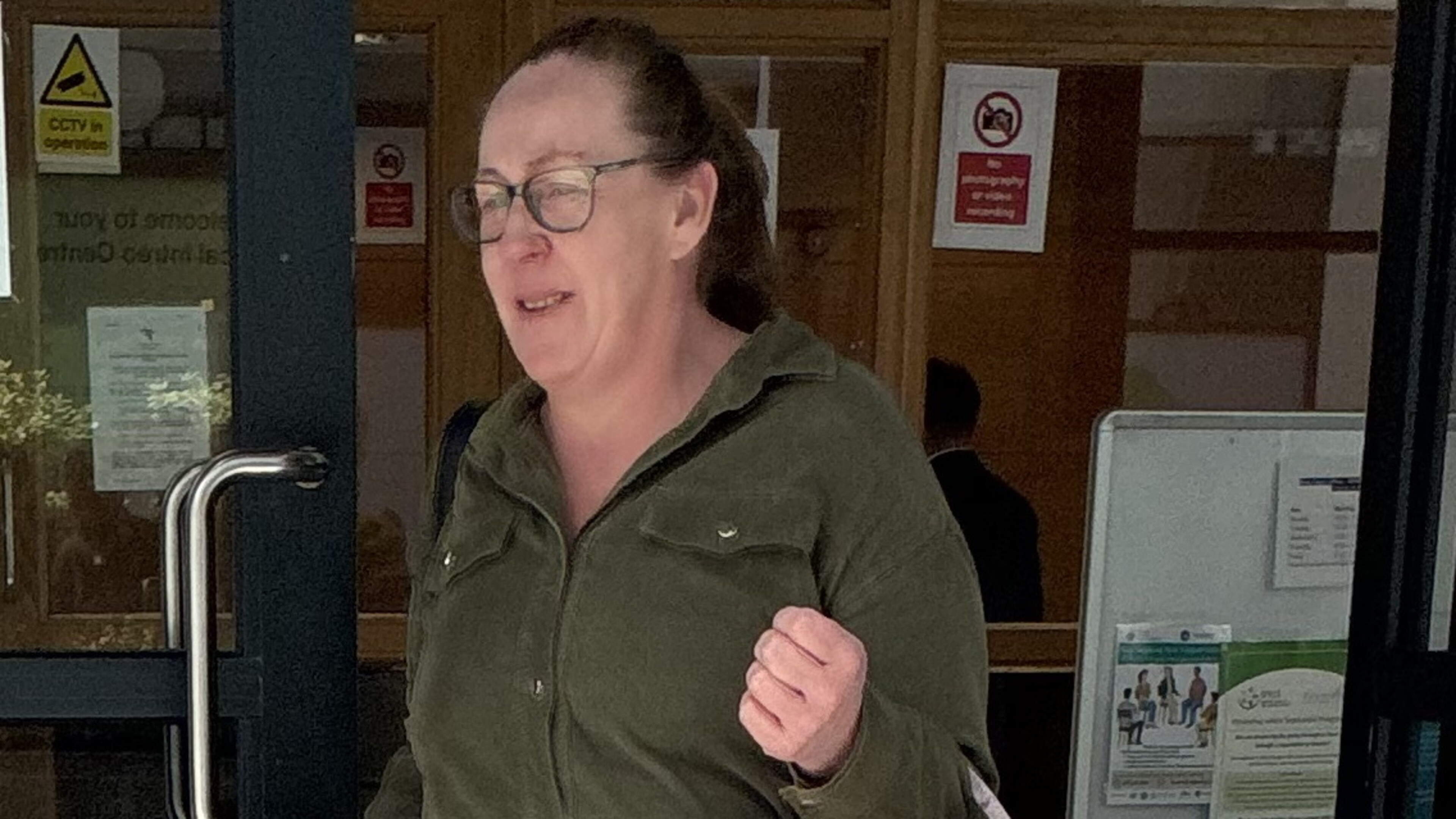 Woman who used forged documents to take out €9,000 loan in mother’s name avoids jail
