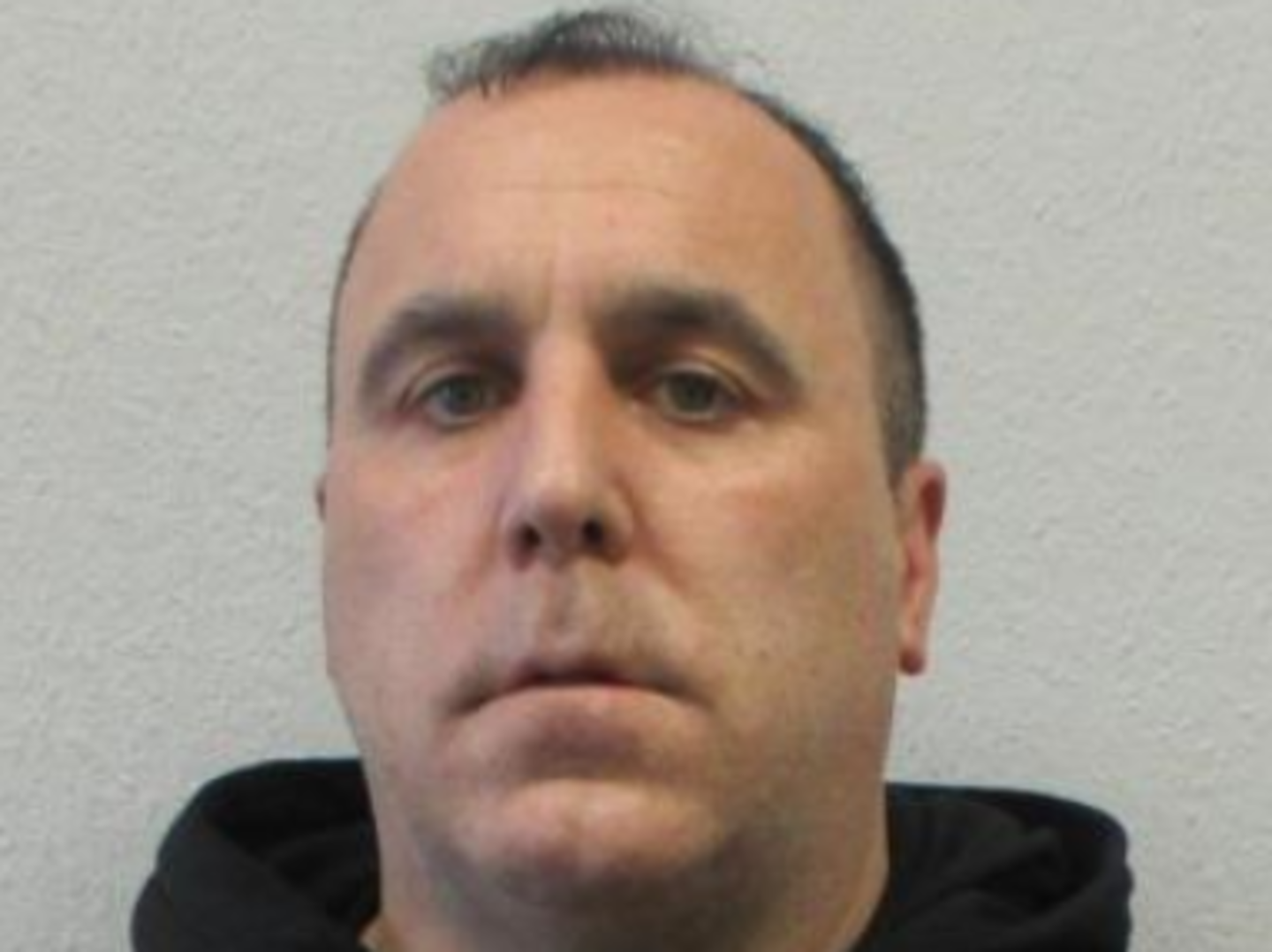 On-the-run criminal arrested after dramatic 40-minute car chase in ...