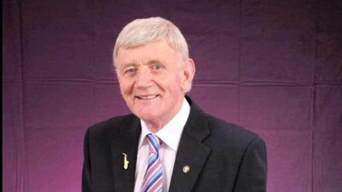 ‘A real gentleman and genius' — Tributes paid after death of Irish country music star Henry McMahon of The Mainliners