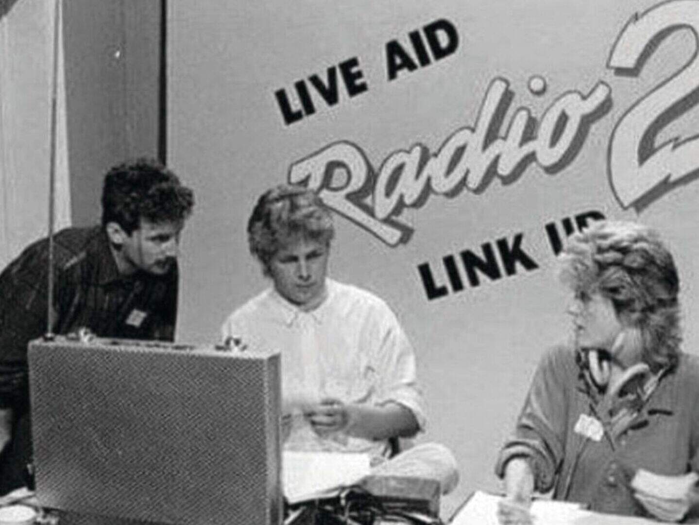 Grounded pilot Barry Lang thrilled to be back on the airwaves with new ...