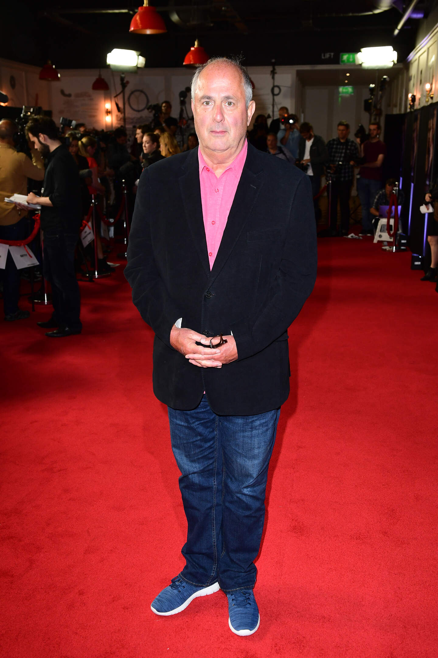 Roger Michell: Acclaimed Notting Hill director dies at 65 | Crime World