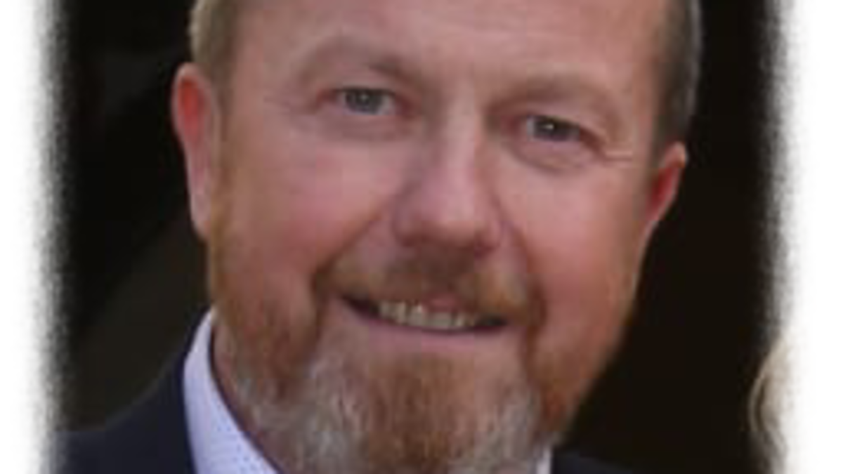 Tragic dad-of-five Enda McCarney remembered as 'true gentleman' ahead ...