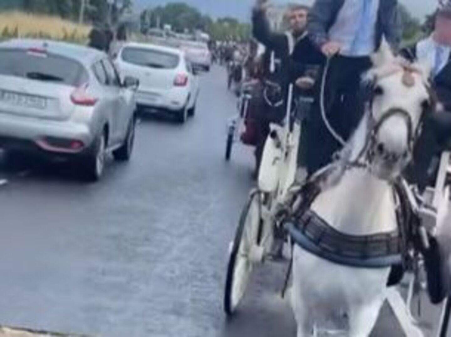 Ross Rice: Huge horse and cart procession in west Dublin for young dad ...