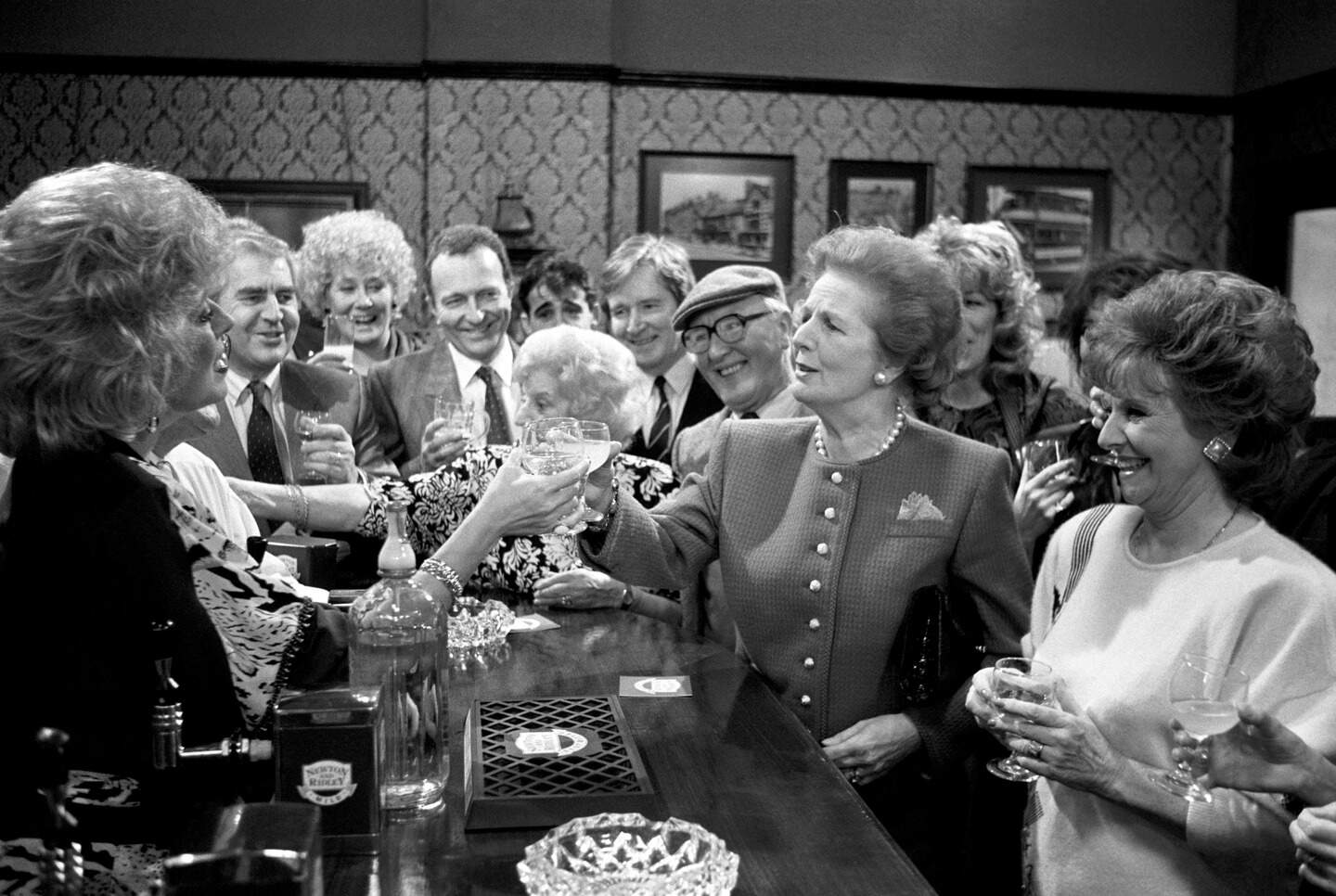 Margaret Thatcher briefed on Corrie characters ahead of Rovers Return ...