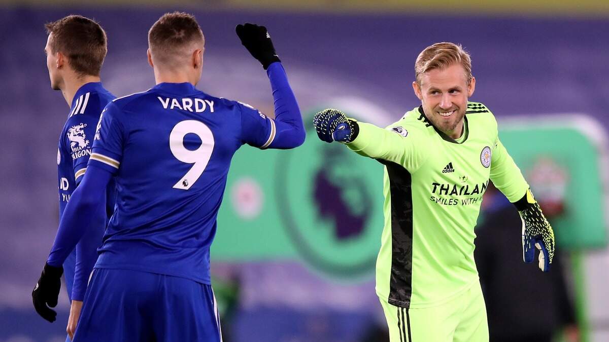 Kasper Schmeichel hails fellow Foxes for ‘chipping in’ for absent Jamie ...