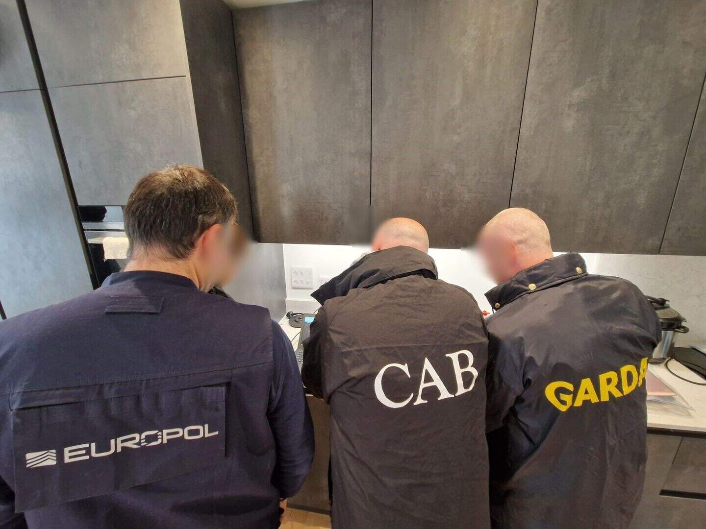 Man and woman (30s) arrested in Blackrock, Co Dublin as part of money ...