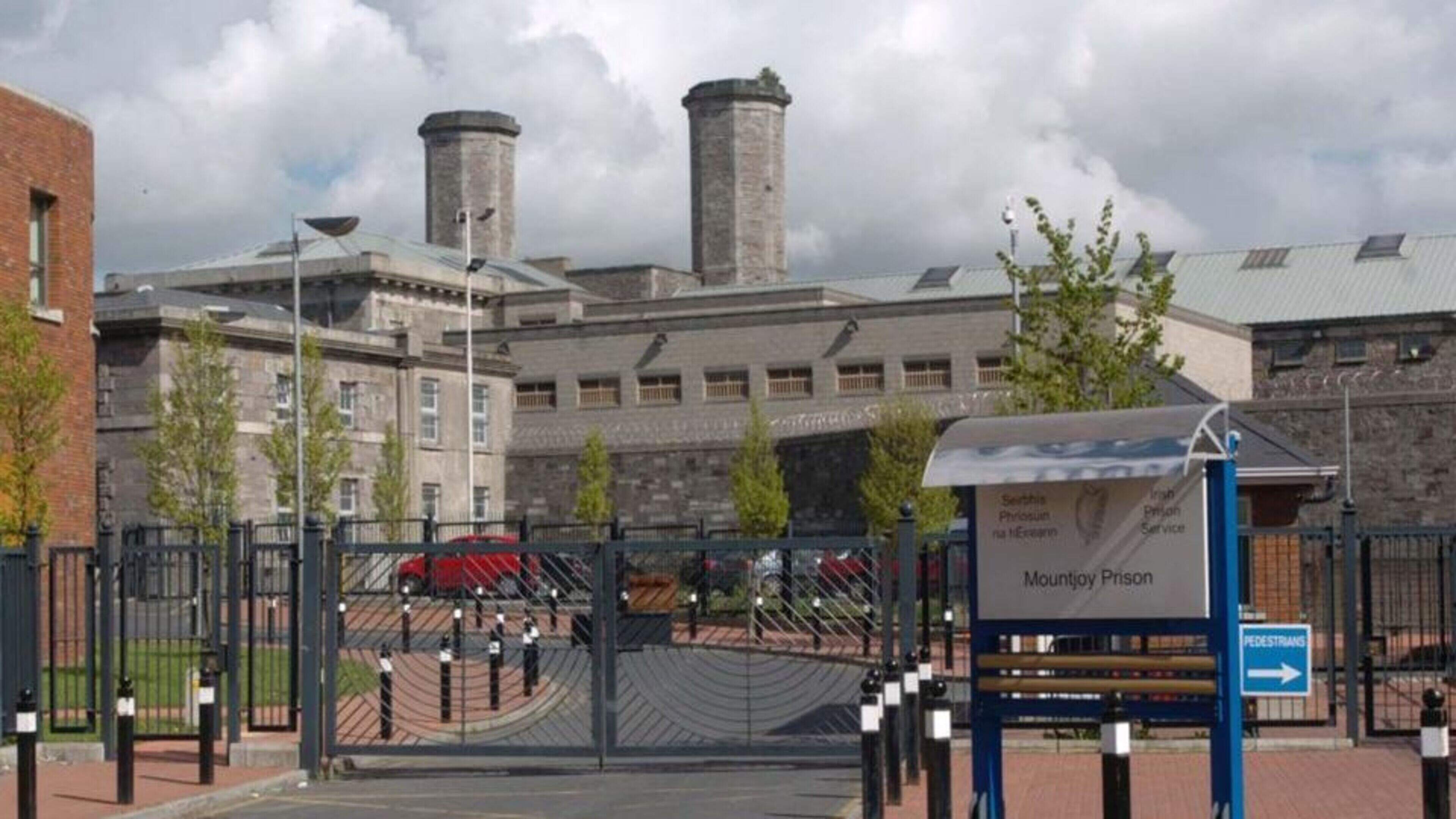 Prison officers locked in Mounjoy after caller claimed three bombs left in staff car park
