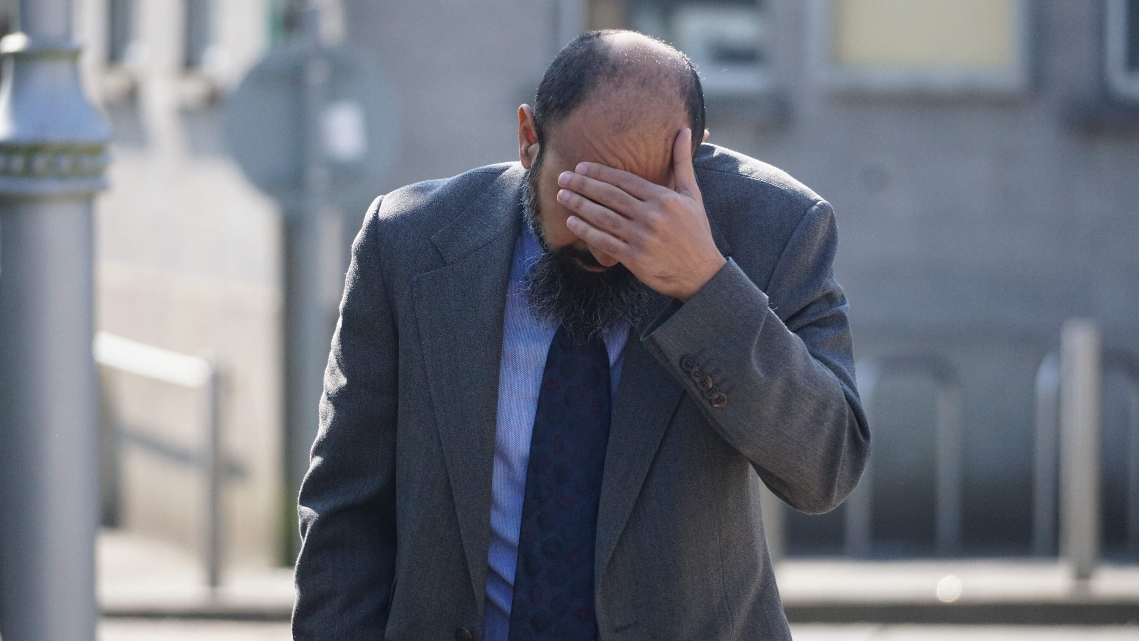 Doctor spared jail after defective tyre triggered crash that killed daughter (6)