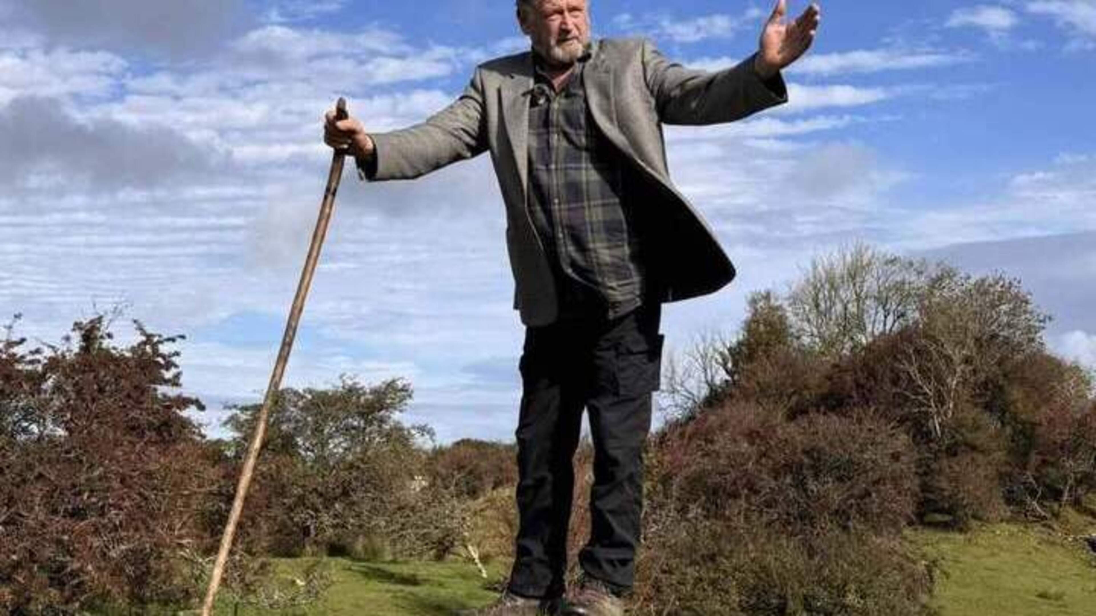 Irish fairy whisperer Patrick Noone walks free from court after receiving suspended sentence for airplane sex attack on teen