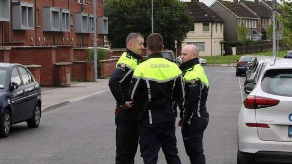 Dundons: Man (20s) arrested following pipe bomb explosions that injured ...