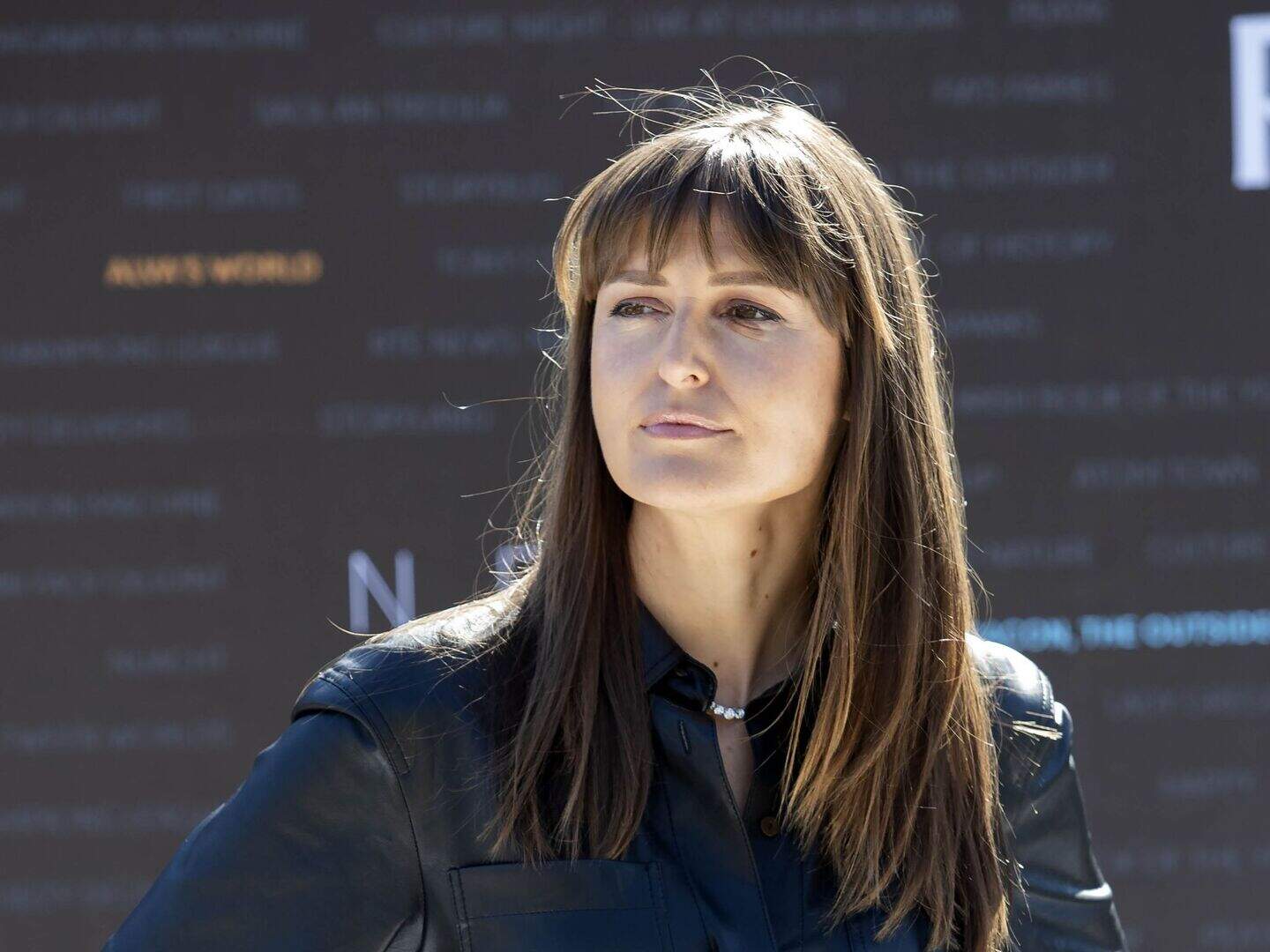 Kin star Clare Dunne praises Aiden Gillen’s gay gangster as RTÉ hit set ...