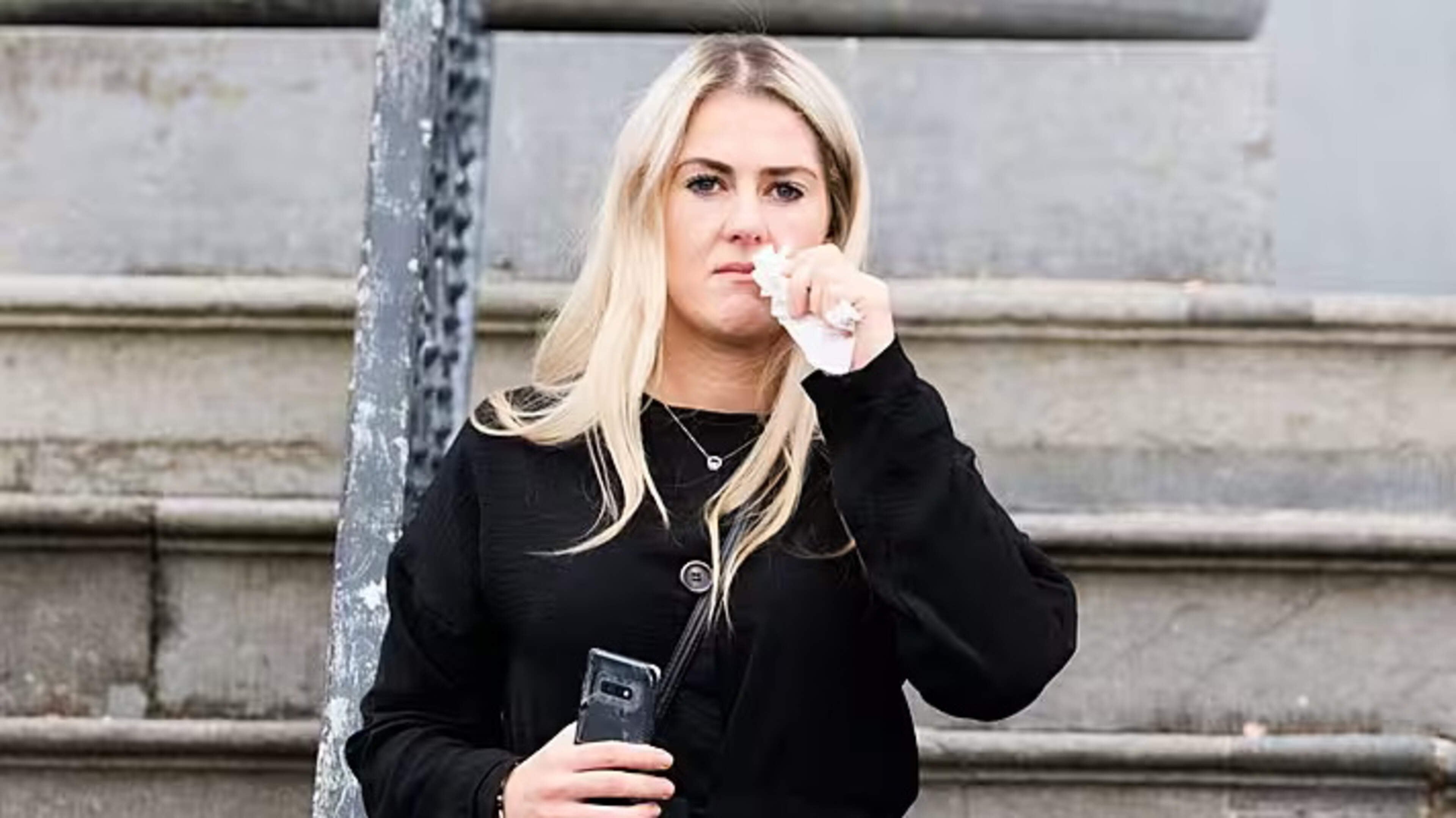 Drunk mum had young kids and open bottle of wine in car before crash that killed beloved teacher 