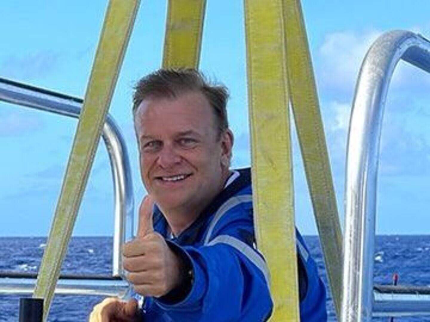 Missing submarine: Race to find Titanic tourist vessel with billionaire ...