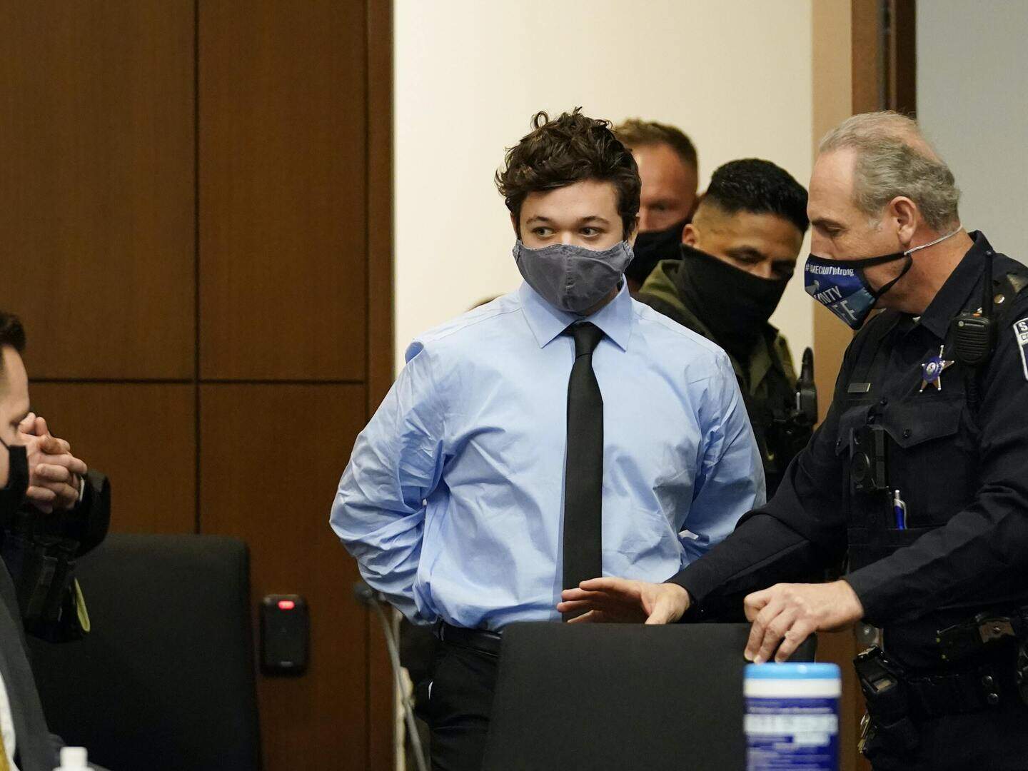 Teenager accused of shooting protesters extradited from Illinois to ...