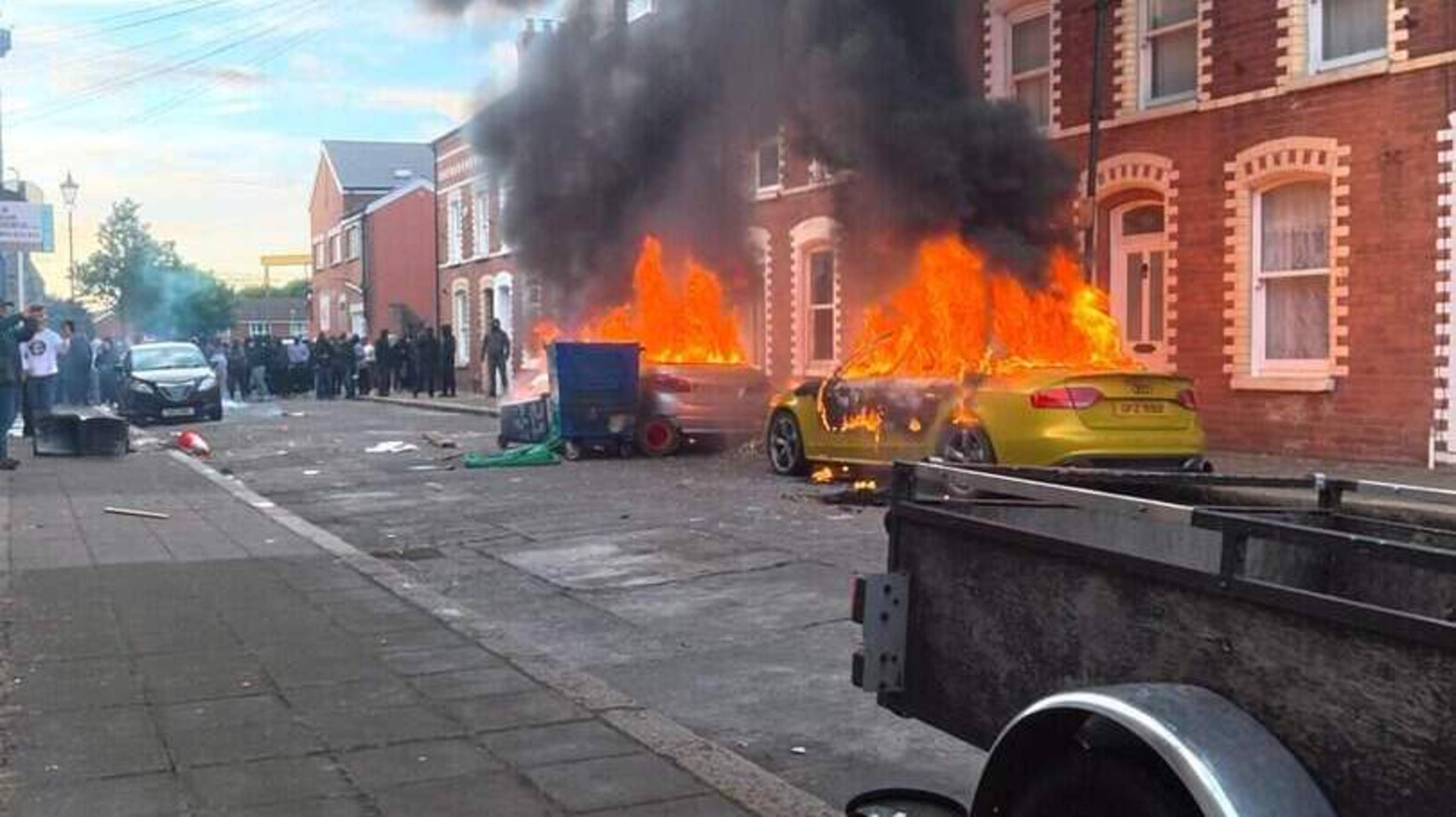 Far right used race riots to ‘demonise’ migrants and incite violence, report says