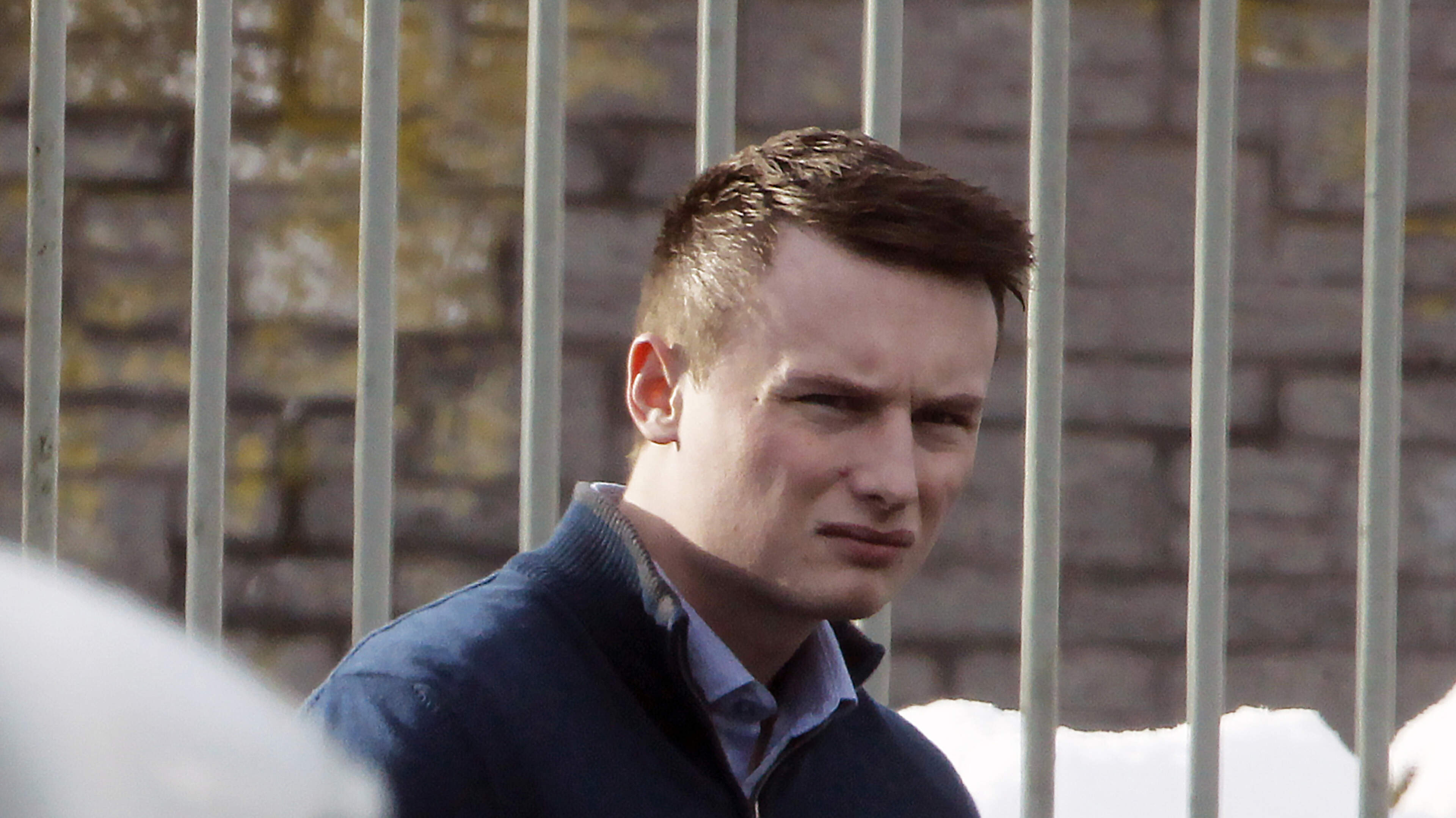 How a horse-stabbing pervert pal of Jonathan Creswell ended up back behind bars again