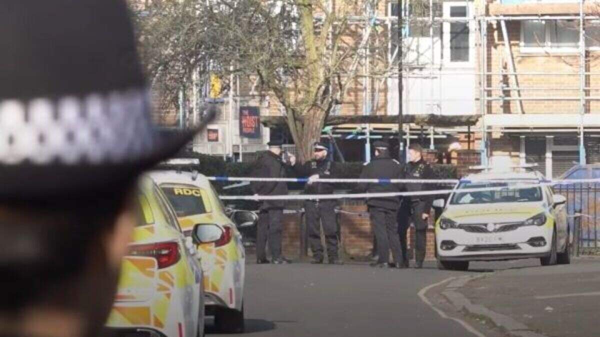 Boy shot dead in south London by assailant dressed as delivery driver ...