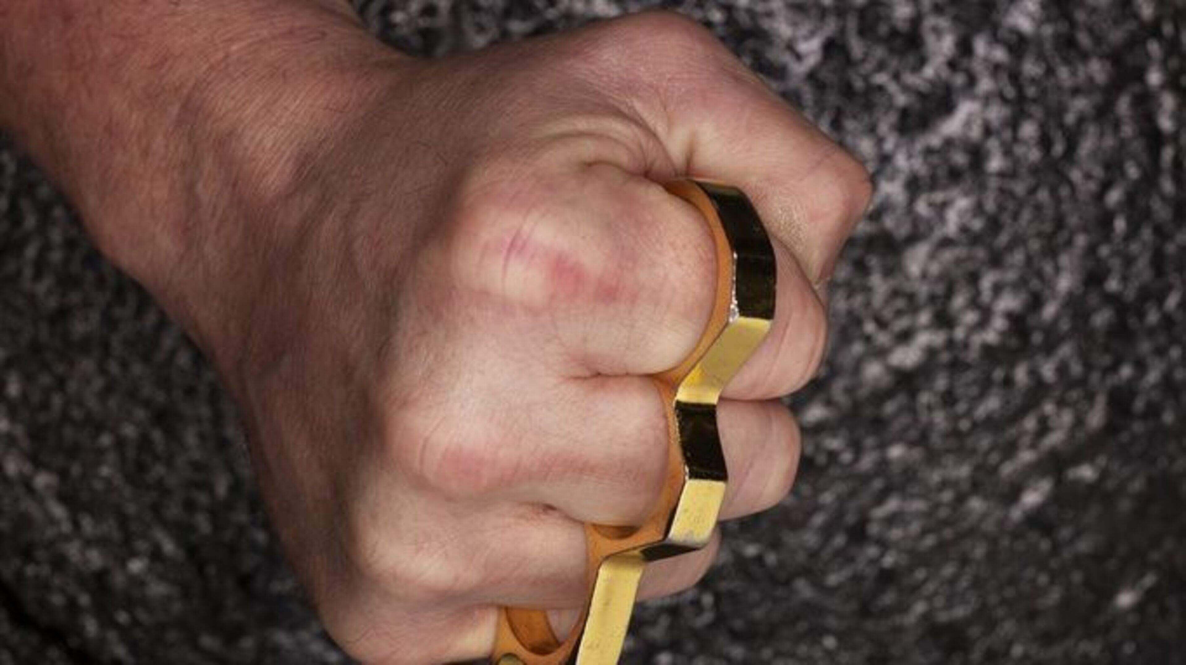 Young man had knuckleduster for ‘personal protection’ while ‘up in Dublin,’ court hears