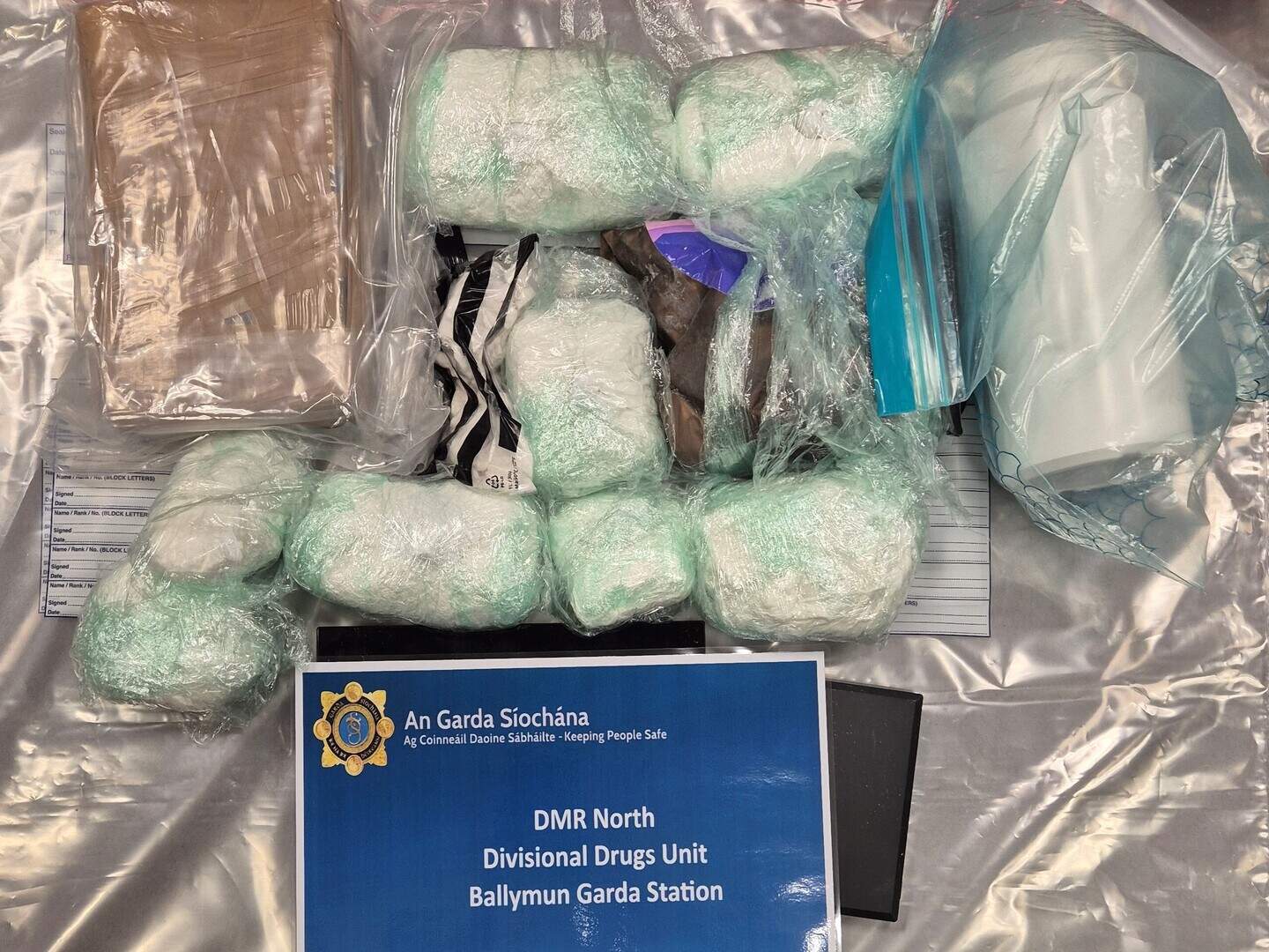 Cocaine and MDMA worth €334,000 seized in Dublin raids | Crime World