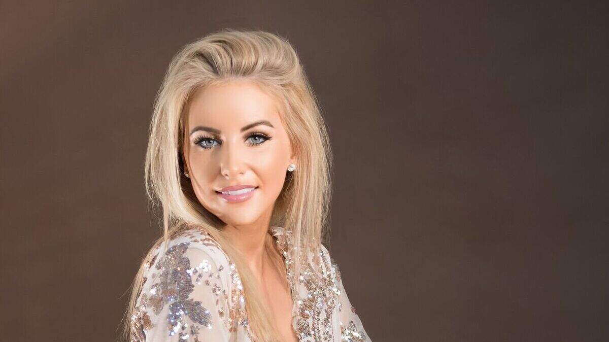 Cliona Hagan says 'yes to dress' ahead of wedding to Simon Sheerin next ...