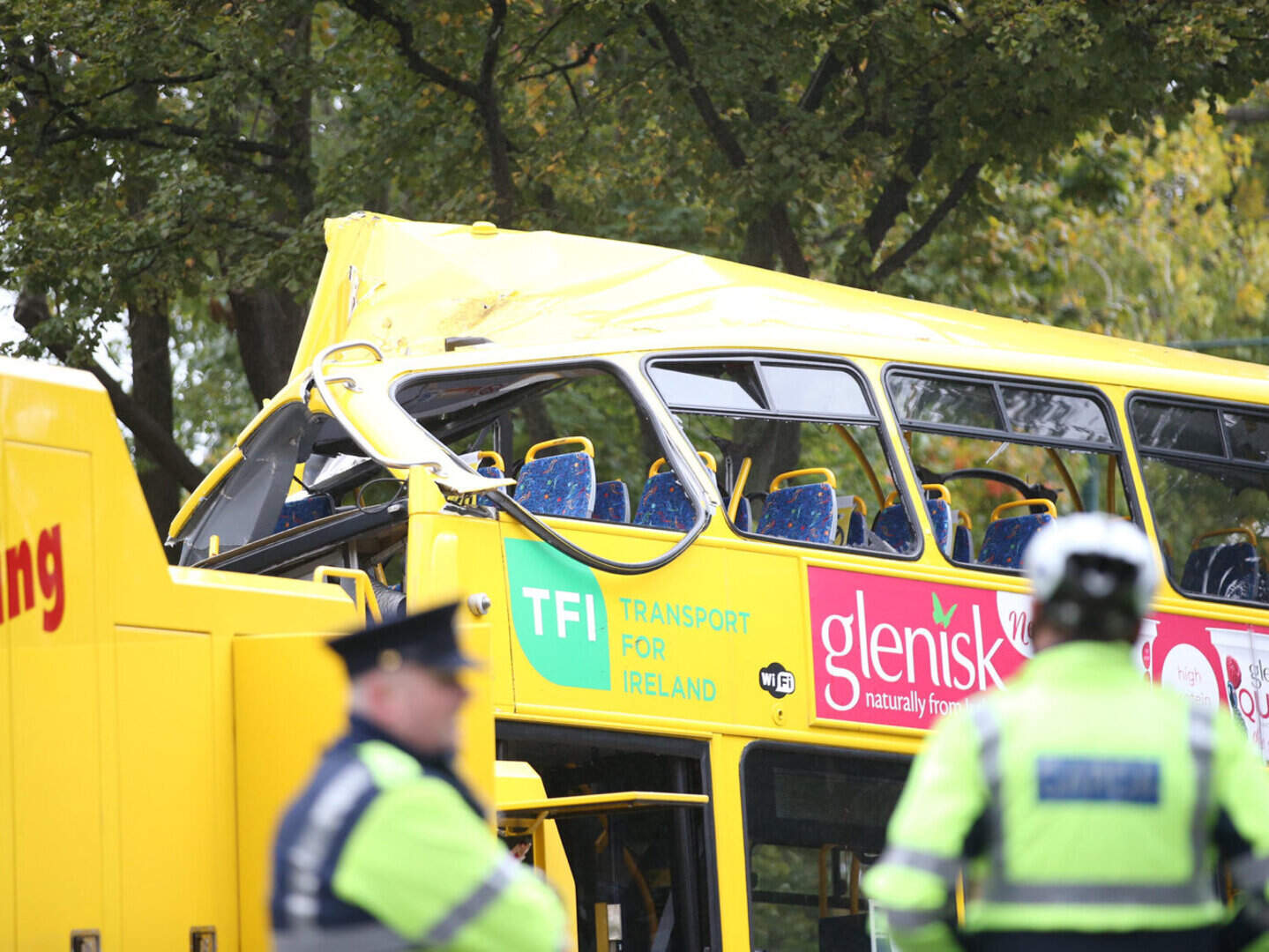 Motorist who smashed into D4 bus at high speed was already banned ...