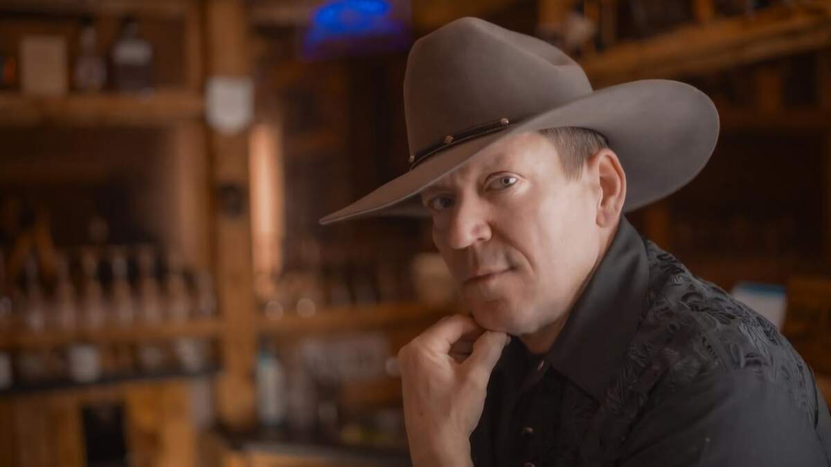 ‘It was incredible, 5,000 fans looking up at you as if God had arrived' - country star Robert Mizzell on finding new fans in Europe