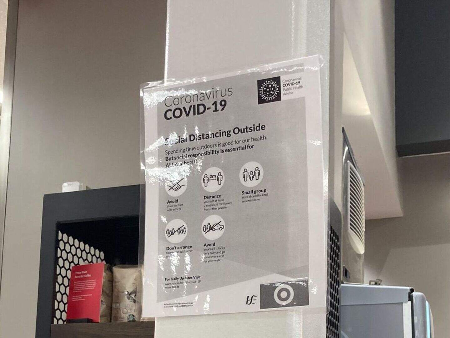 HSE covid warning sign spotted in New Jersey store | Crime World
