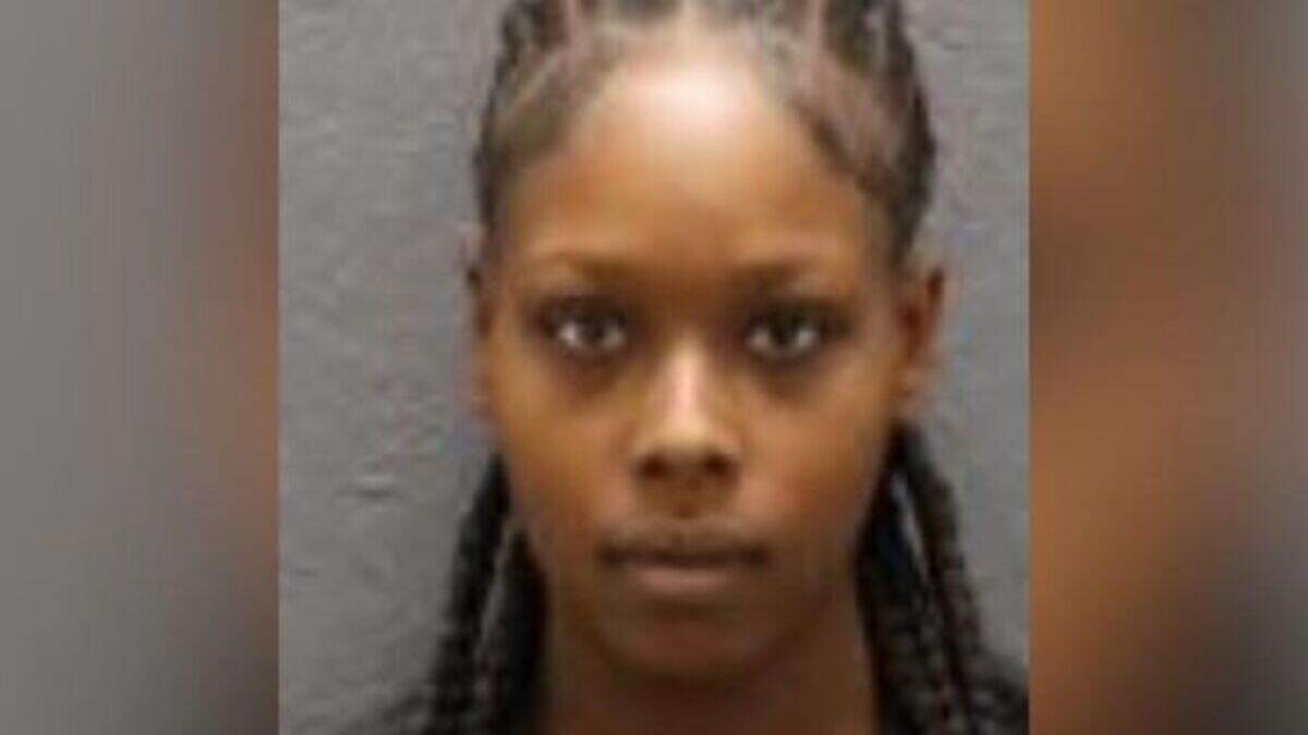 Carissa Strickland: Woman charged after man shot outside Irish pub in ...
