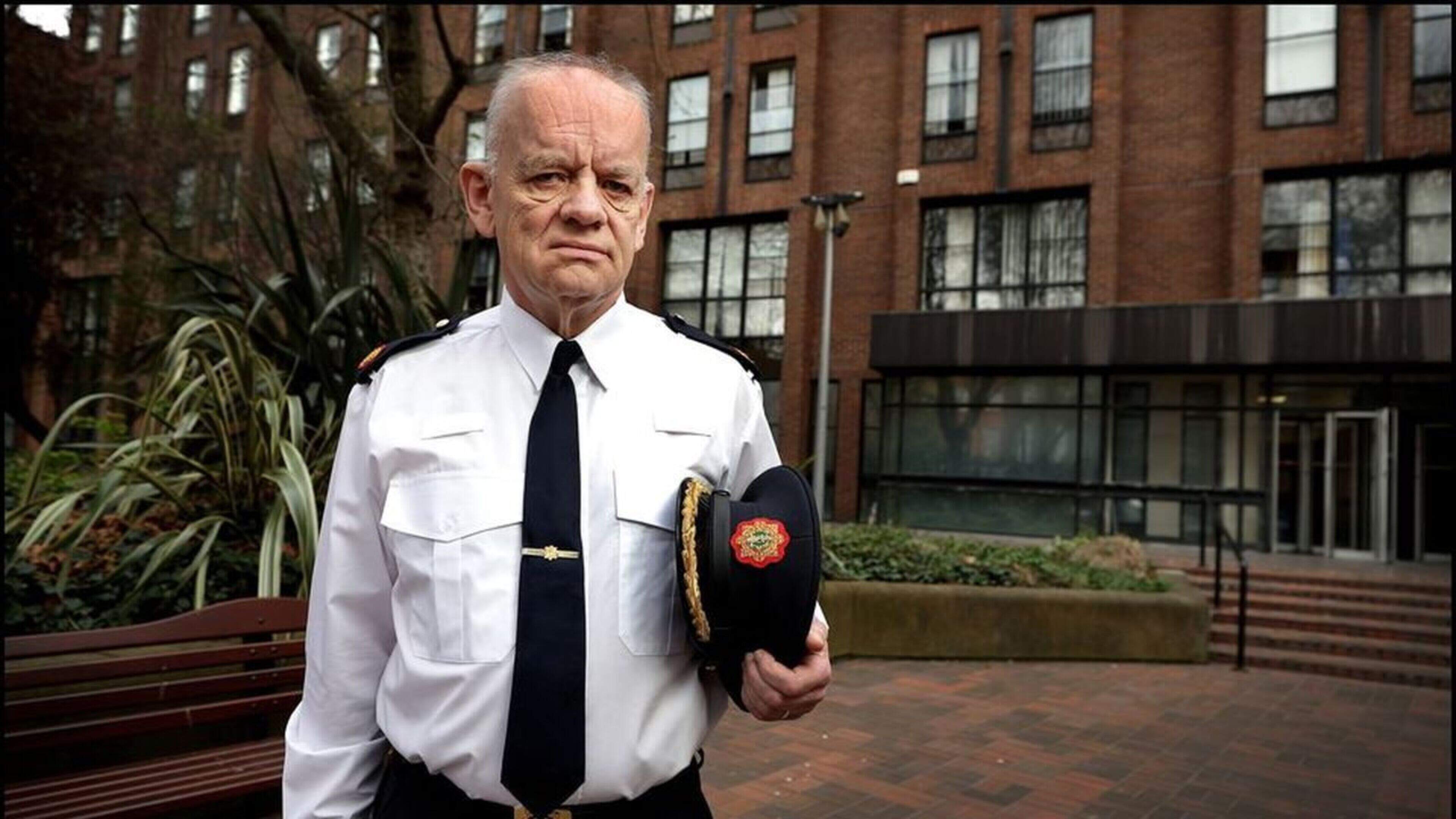 Wife’s pride at Kinahan takedown as late hero garda remembered at anti-crime summit