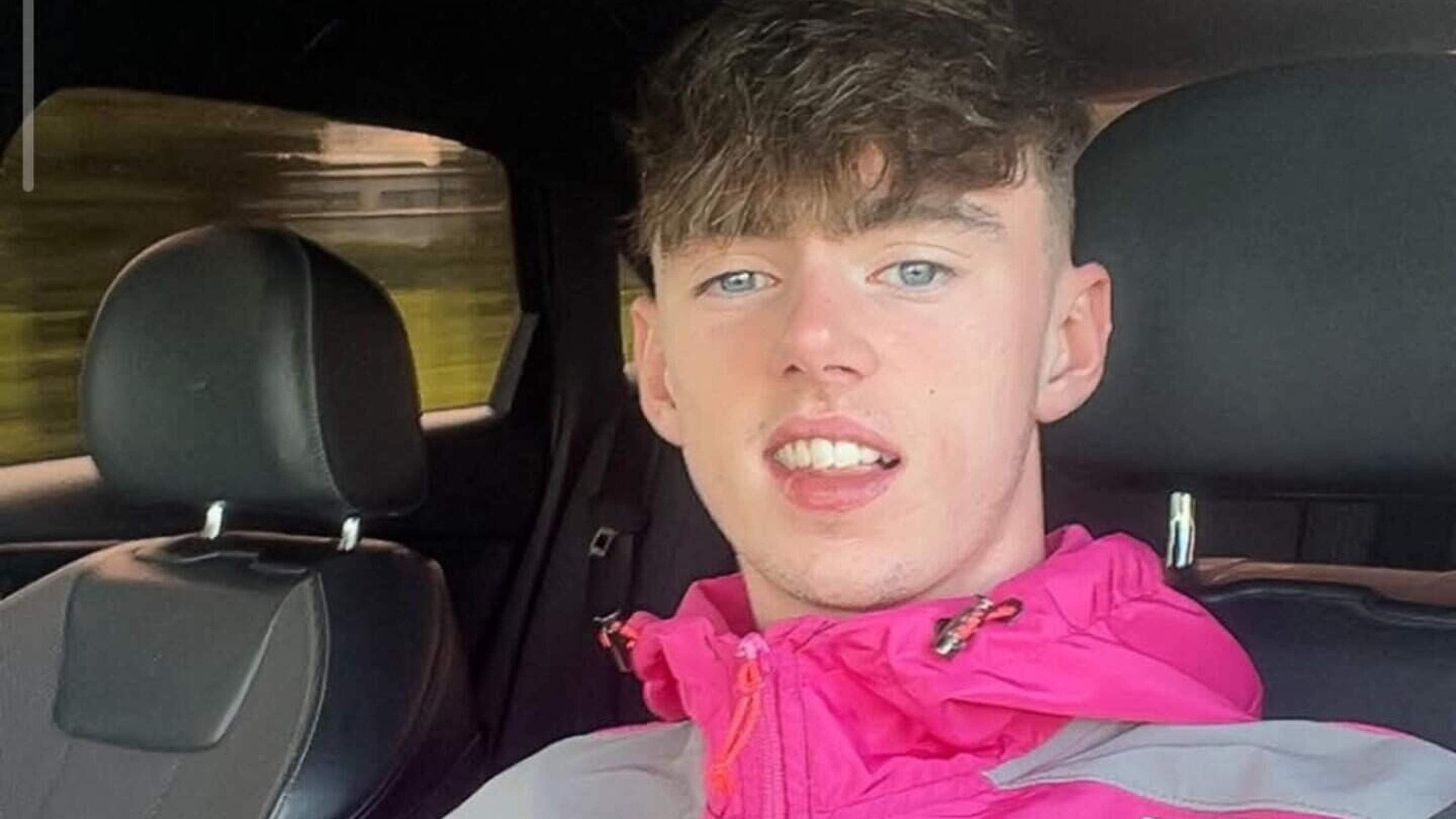 ‘Lunatic’ (20) who led gardaí on high speed chase in Lexus is jailed
