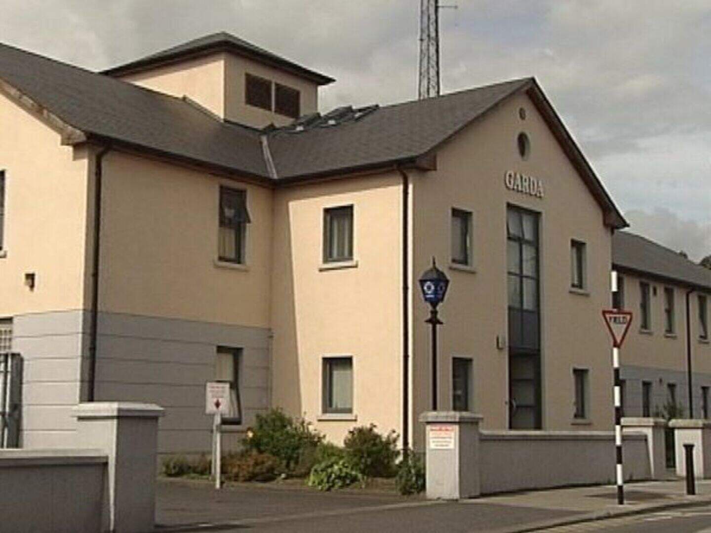 Innocent man has lucky escape after crime gang shoots up house in ...