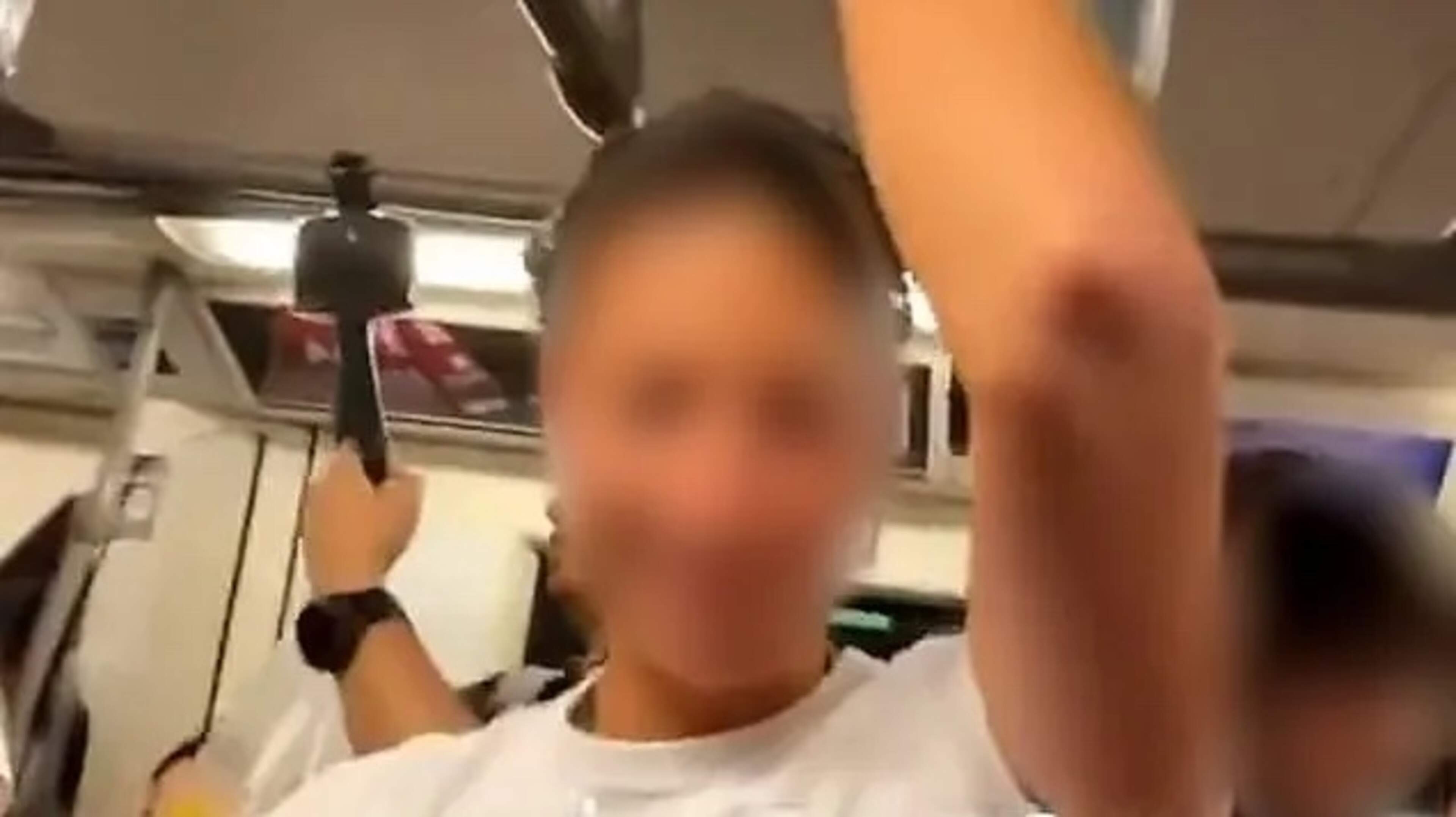 Italian students fined by Thai police for insulting woman on a train apologise to the entire country