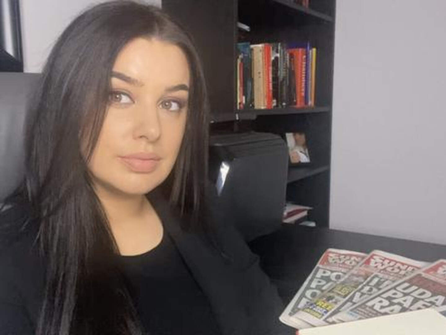 Solicitors issue Facebook legal notice to provide details of user who ...