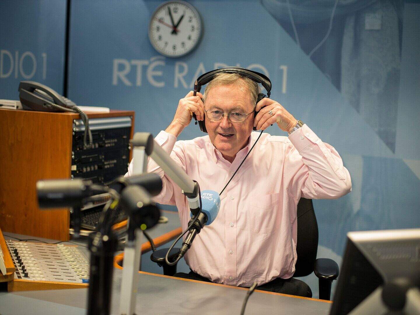 Sean O’Rourke to present new RTÉ show two years after Golfgate scandal ...
