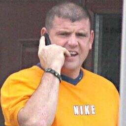 Gardaí catch Martin 'The Viper' Foley and pals removing sign from ...