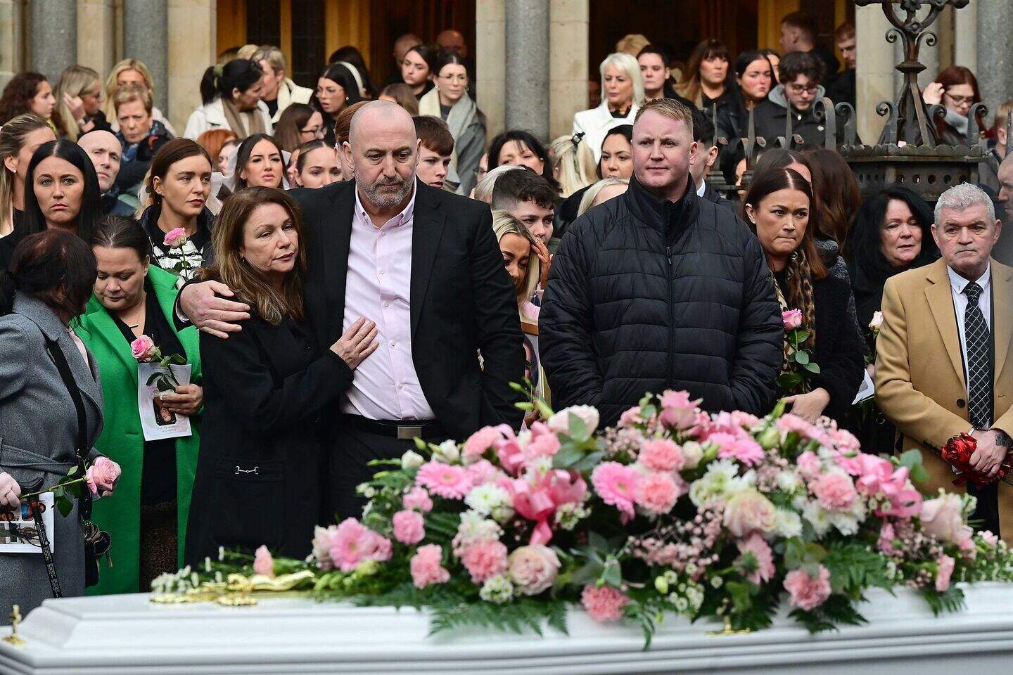 Lux nightclub Belfast death: Tragic Chloe Ferris killed by ‘pink ...