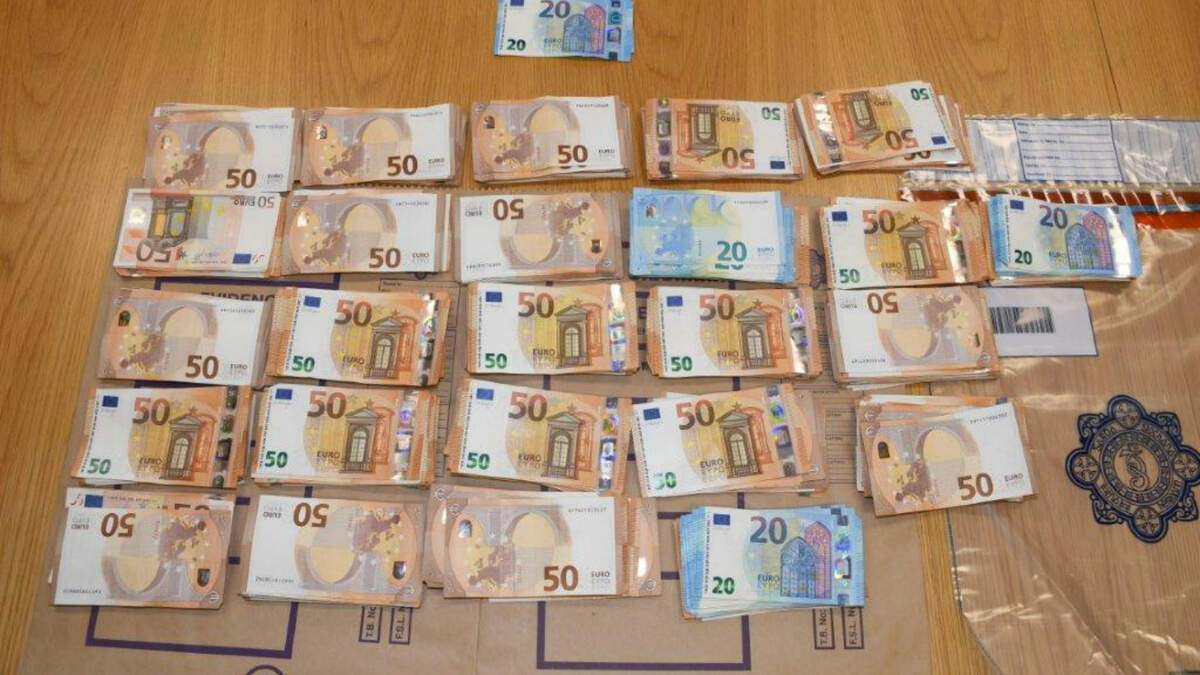 Man arrested and charged over €100K cash seizure in Cork | Crime World