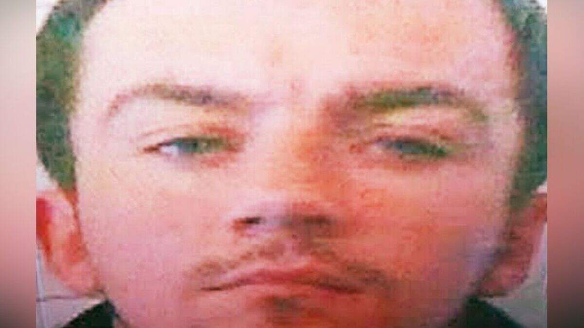 Kinahan cartel criminal is jailed after two phones found in his ...