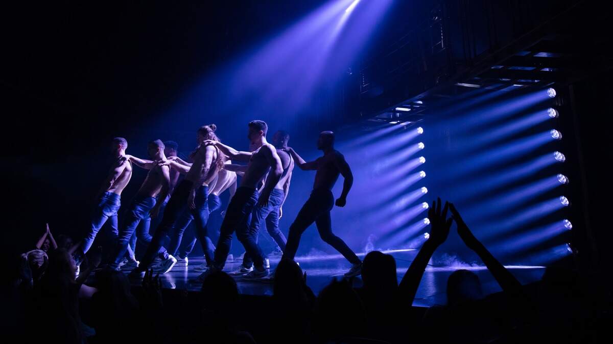 West End revival begins as first theatres reopen | Crime World
