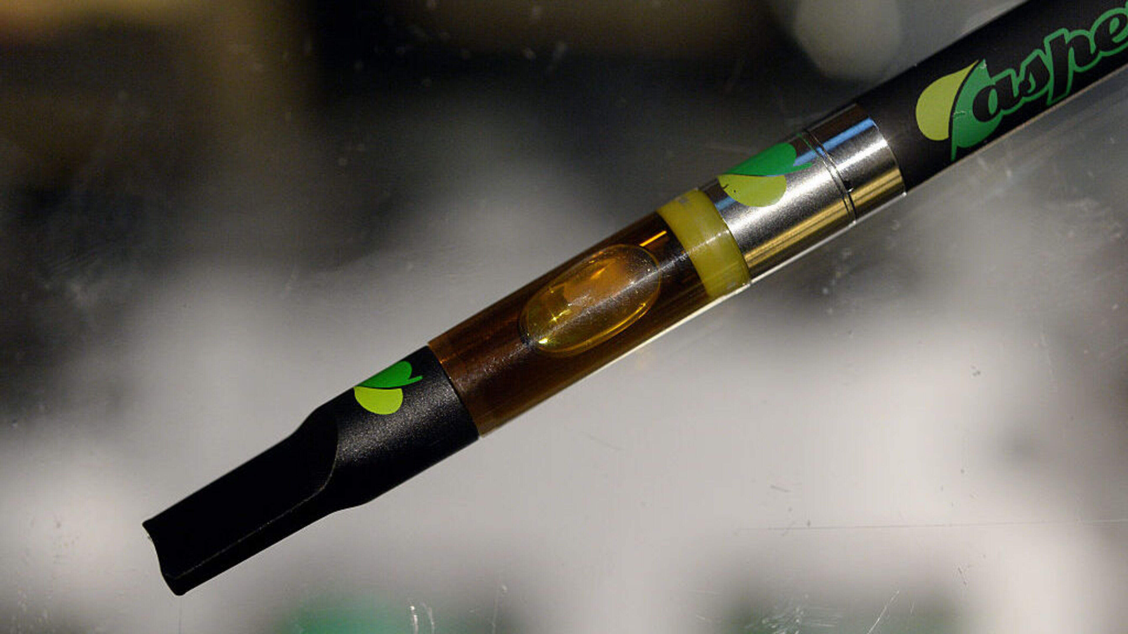 Two gardai hospitalised after falling ill while handling cannabis vapes  