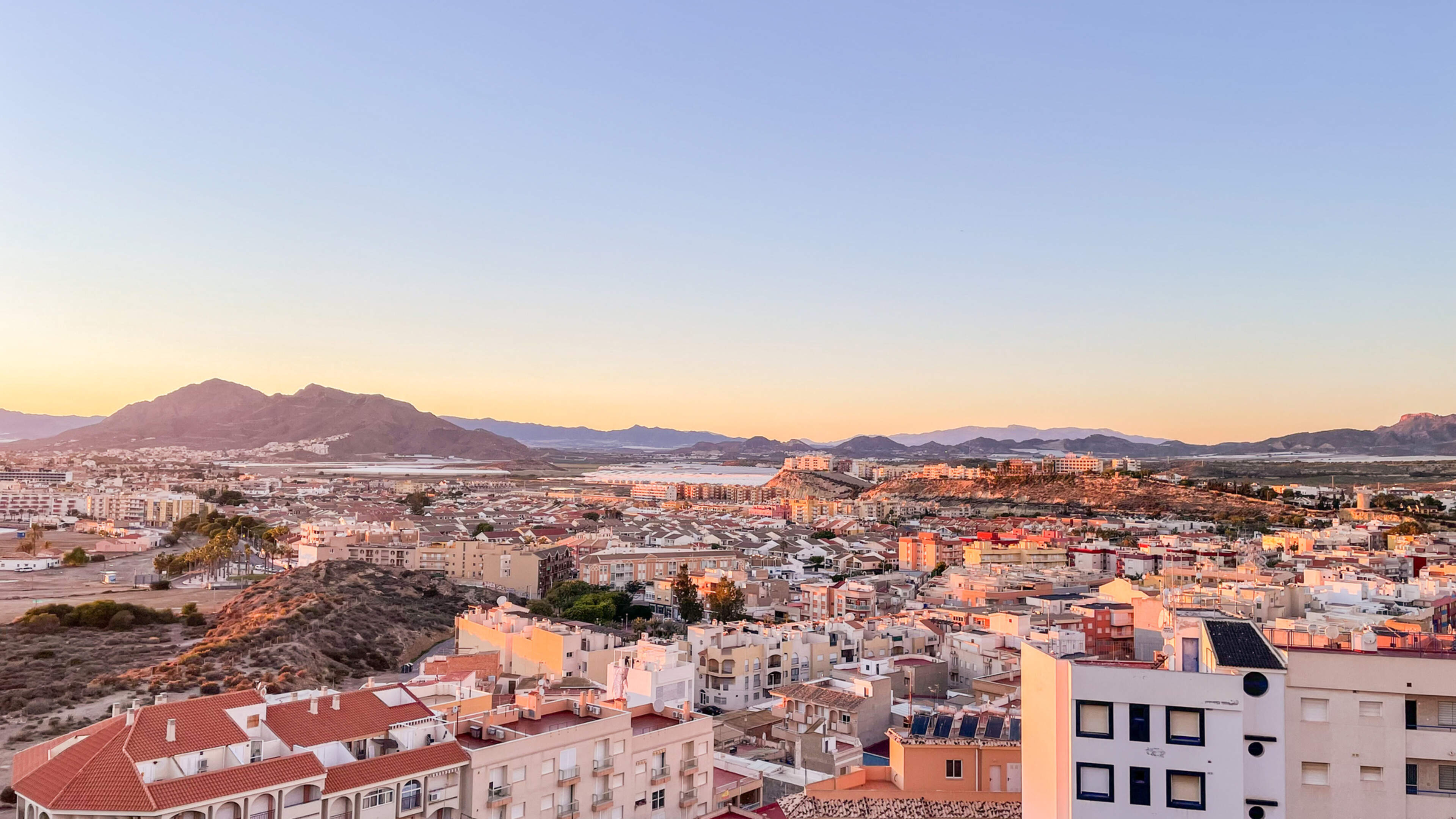 Two Irish men arrested as Spanish cops bust major drug smuggling ring
