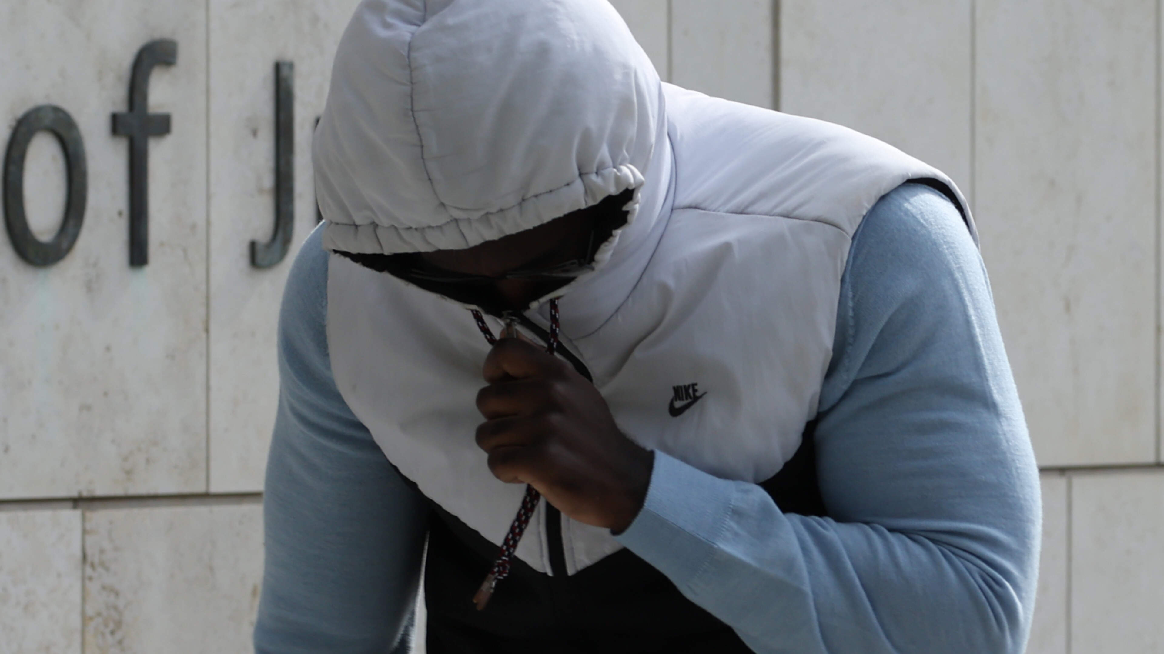 Young man who acted as ‘cash herder’ in money laundering scheme jailed for 18 months