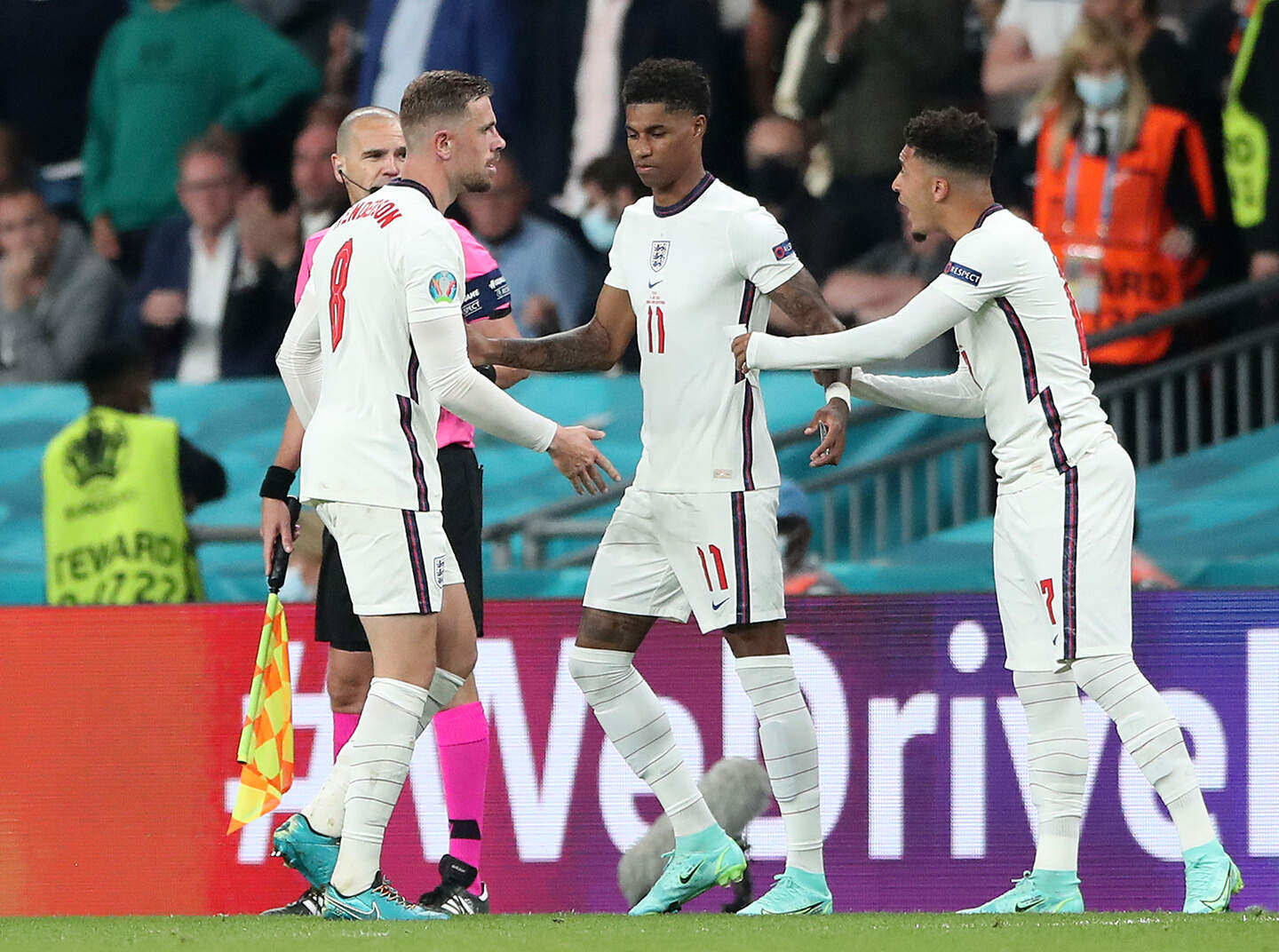 Ole Gunnar Solskjaer backs ‘fresh’ Marcus Rashford to improve with age ...