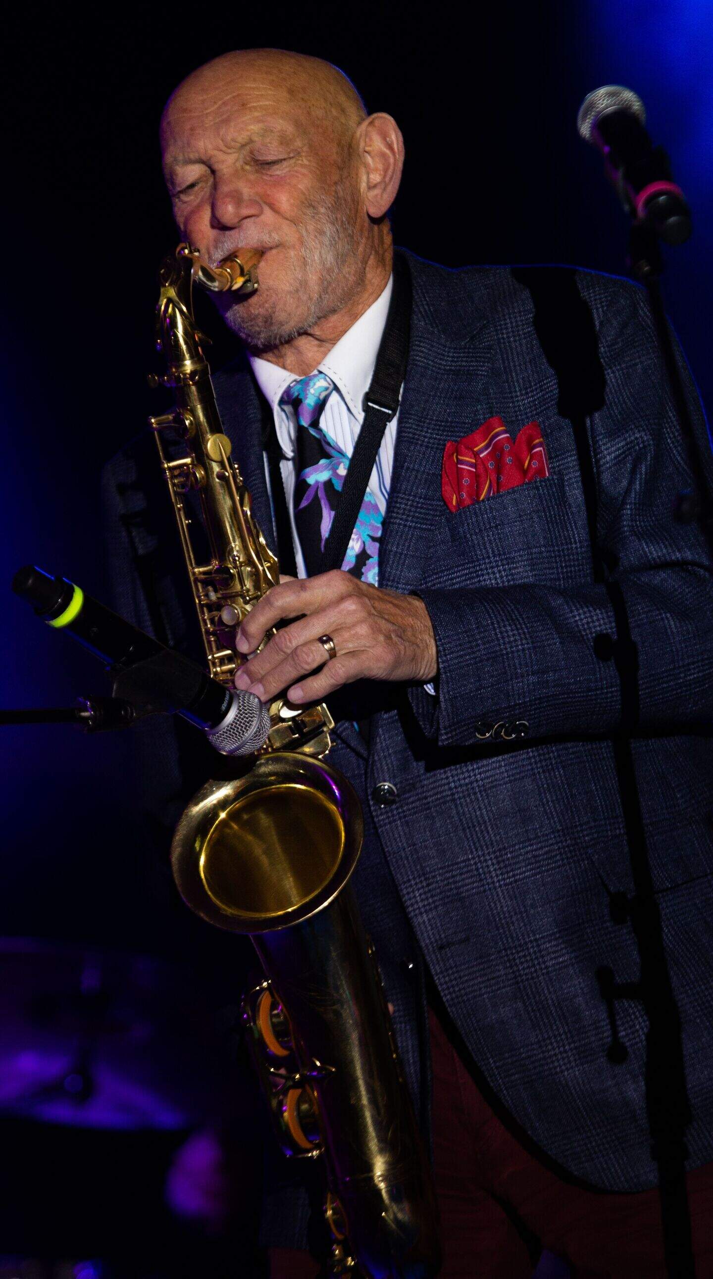 Showband legend Paddy Cole opens up about battle with an incurable ...