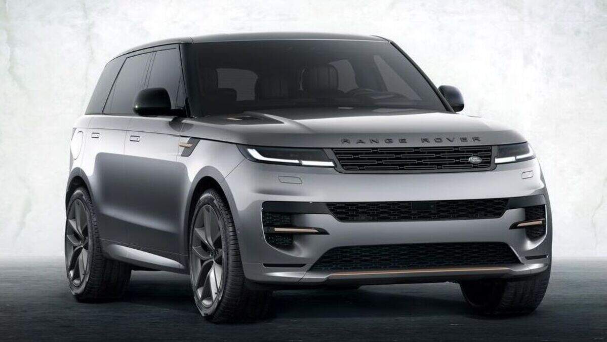 Range Rover Sport latest luxury SUV is a take the niche market to the ...