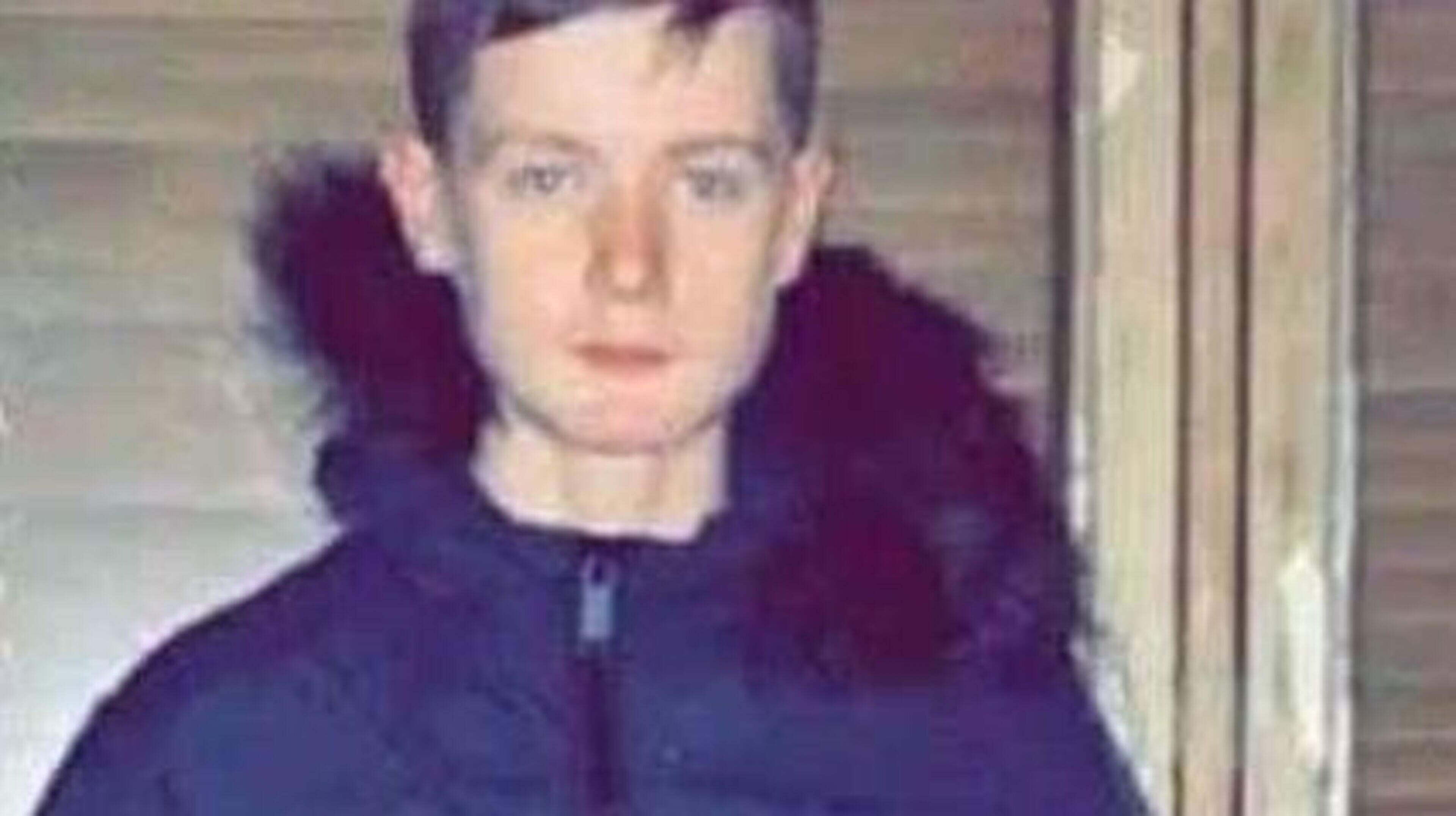 Boy (6) watches pal (11) fire shot from handgun dumped in bushes by criminal in Ballymun