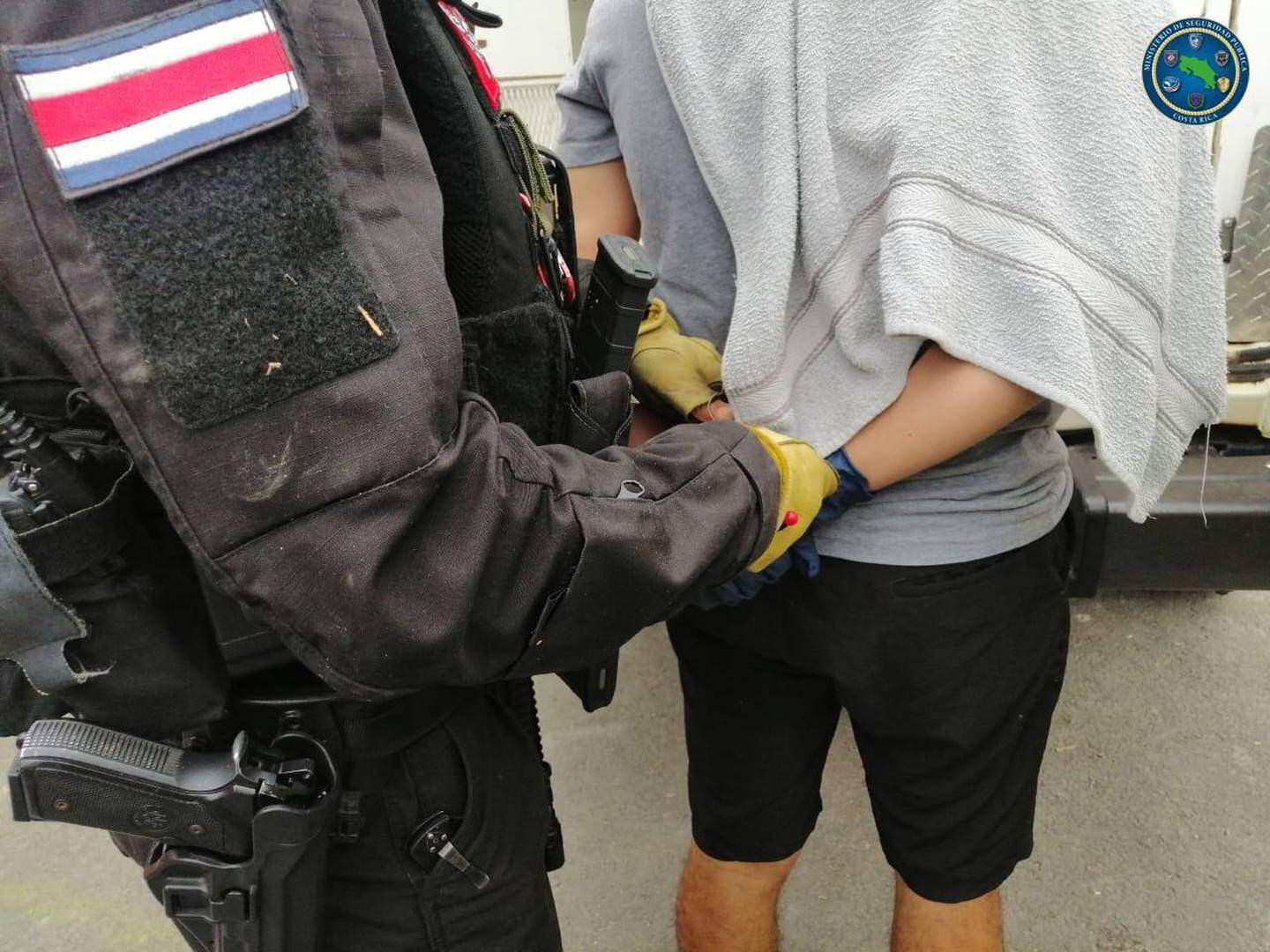 Costa Rican footballer arrested after attempt to smuggle cocaine in ...